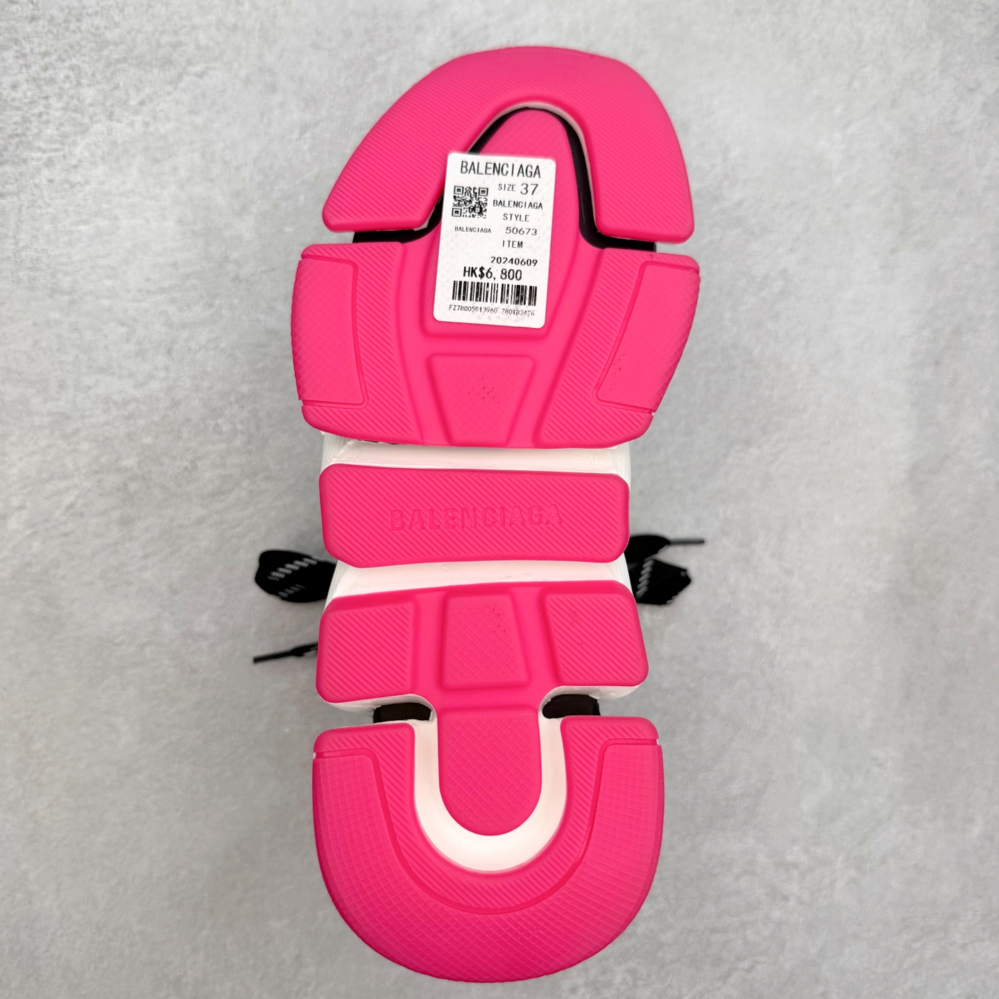 图片[9]-Balenciaga巴黎世家 Speed 2.0 LT 运动舒适 高帮生活休闲鞋 20S秋冬新品首发纯原版本 Logo 永不掉字 右脚鞋头内置NFC热熔内标 # MD多层组合大底 360°柔韧扭曲 上脚极致舒适 全新的动感设计理念 诠释了这款皇帝一脚蹬懒人鞋的主导地位！尺码：35/45-选品中心