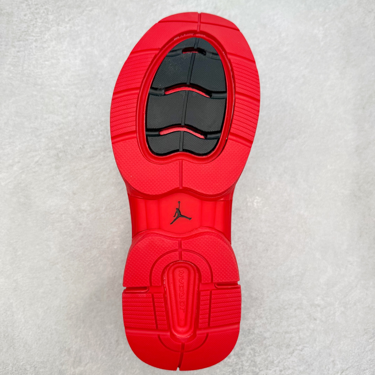 图片[9]-Jordan Trunner O/S AJ经典百搭透气生活休闲鞋 实拍调校N版已经零色差零失真 百分百还原实物色彩所见即所得 不存在货不对板色差等低级问题 选购参考实物拍摄 不混卖不参货 只用心做好货严格选品 承诺混一赔十 尺码：36 36.5 37.5 38 38.5 39 40 40.5 41 42 42.5 43 44 44.5 45-选品中心