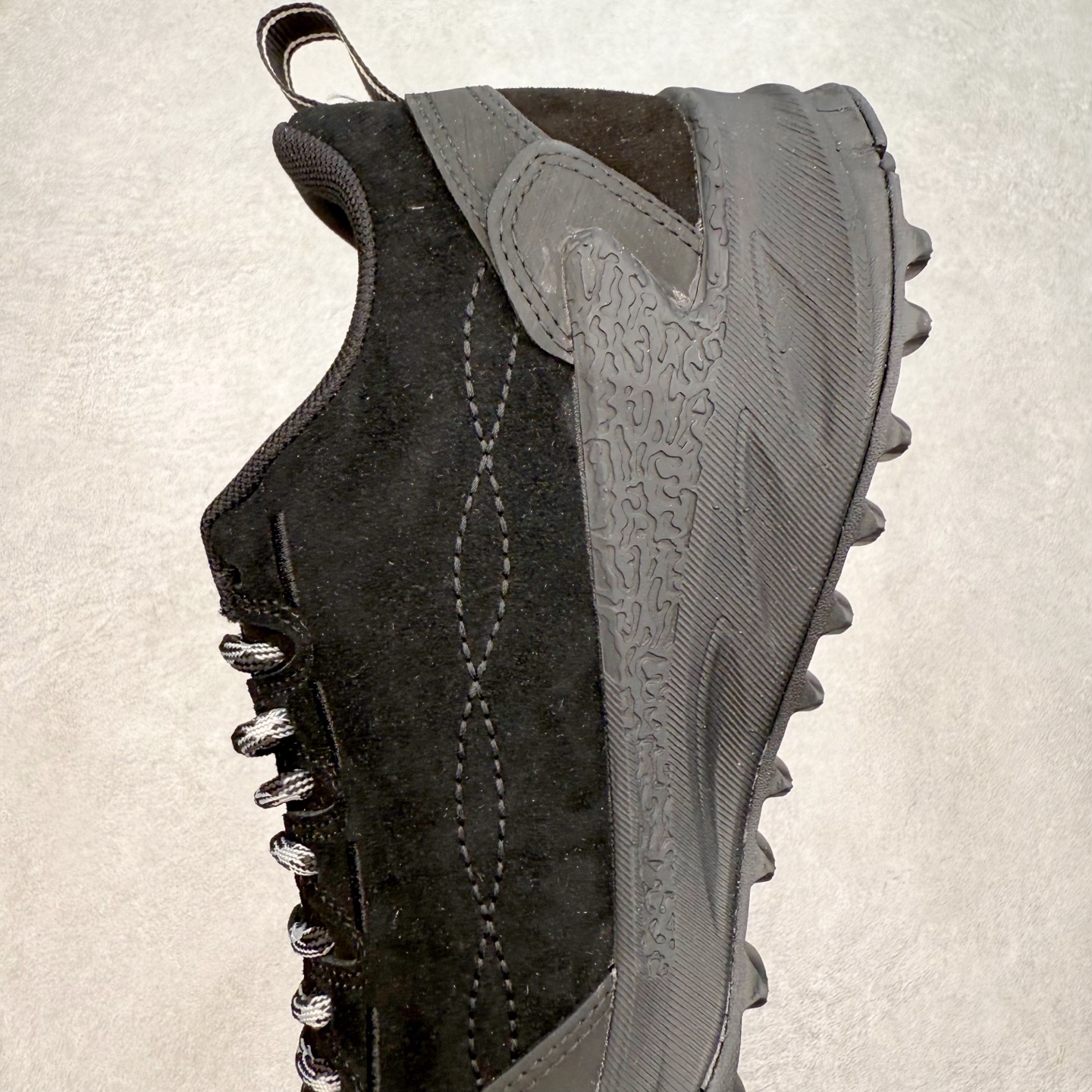 图片[7]-KEEN Jasper Zionic 科恩舒适轻盈耐磨低帮徒步鞋 KEEN诞生于2003年的美国人气户外品牌，以一双“保护脚趾”且能涉足水域的户外凉鞋NEWPORT诞生为契机，开启原创制鞋之路。KEEN相信，天空之下即是户外，因为户外不一定是极具挑战性的独自冒险，也可以是与朋友、家人和宠物一同分享外面的世界。同时，KEEN从诞生之初便始终贯彻环保制鞋的理念，不断创造出优秀的原创奇履。脚踏实地，致力向善。我们想和世界产生更多交集为世界减少更多负担，和你趣户外、趣做自己、趣环保让地球和生活都变得更美好。尺码：36 36.5 37.5 38 38.5 39 40 40.5 41 42 42.5 43 44 44.5 45-选品中心