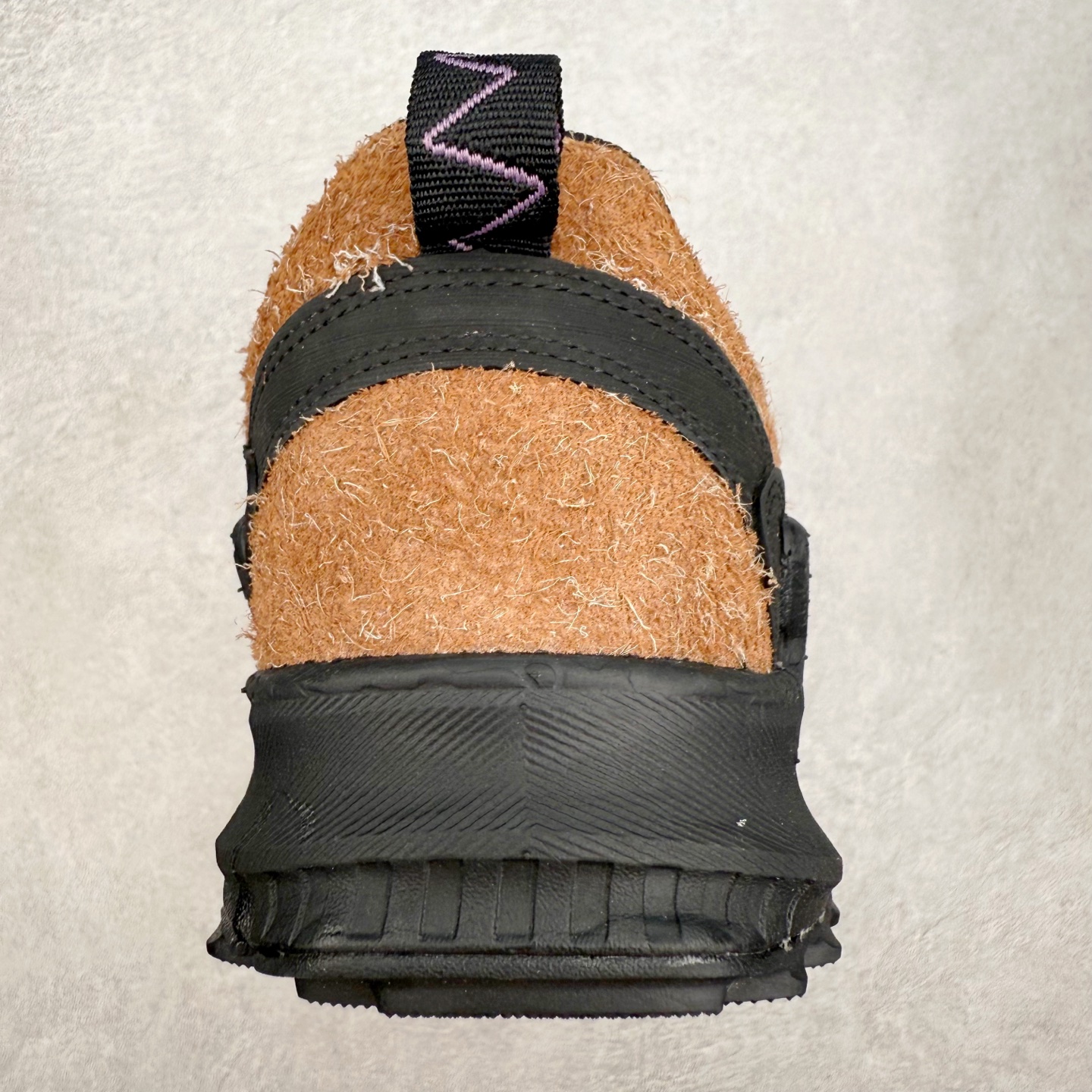 图片[8]-KEEN Jasper Zionic 科恩舒适轻盈耐磨低帮徒步鞋 KEEN诞生于2003年的美国人气户外品牌，以一双“保护脚趾”且能涉足水域的户外凉鞋NEWPORT诞生为契机，开启原创制鞋之路。KEEN相信，天空之下即是户外，因为户外不一定是极具挑战性的独自冒险，也可以是与朋友、家人和宠物一同分享外面的世界。同时，KEEN从诞生之初便始终贯彻环保制鞋的理念，不断创造出优秀的原创奇履。脚踏实地，致力向善。我们想和世界产生更多交集为世界减少更多负担，和你趣户外、趣做自己、趣环保让地球和生活都变得更美好。尺码：36 36.5 37.5 38 38.5 39 40 40.5 41 42 42.5 43 44 44.5 45-选品中心