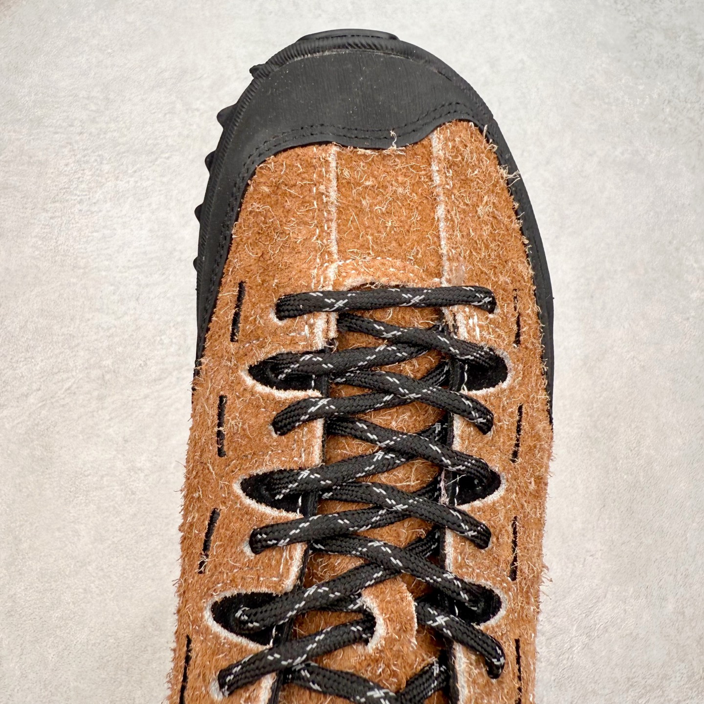 图片[4]-KEEN Jasper Zionic 科恩舒适轻盈耐磨低帮徒步鞋 KEEN诞生于2003年的美国人气户外品牌，以一双“保护脚趾”且能涉足水域的户外凉鞋NEWPORT诞生为契机，开启原创制鞋之路。KEEN相信，天空之下即是户外，因为户外不一定是极具挑战性的独自冒险，也可以是与朋友、家人和宠物一同分享外面的世界。同时，KEEN从诞生之初便始终贯彻环保制鞋的理念，不断创造出优秀的原创奇履。脚踏实地，致力向善。我们想和世界产生更多交集为世界减少更多负担，和你趣户外、趣做自己、趣环保让地球和生活都变得更美好。尺码：36 36.5 37.5 38 38.5 39 40 40.5 41 42 42.5 43 44 44.5 45-选品中心