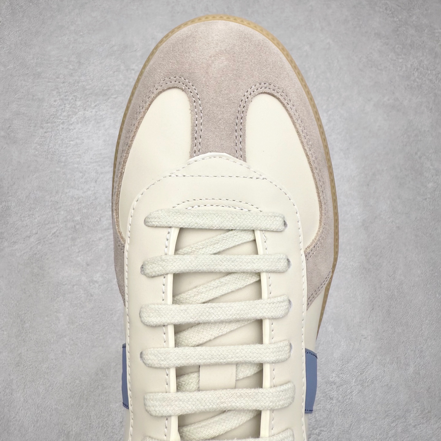 图片[4]-DIOR B01 迪奥牛皮革绒面圆头系带低帮板鞋 实拍调校N版已经零色差零失真 百分百还原实物色彩所见即所得 不存在货不对板色差等低级问题 选购参考实物拍摄 不混卖不参货 只用心做好货严格选品 承诺混一赔十 尺码：36 36.5 37.5 38 38.5 39 40 40.5 41 42 42.5 43 44 44.5 45-选品中心