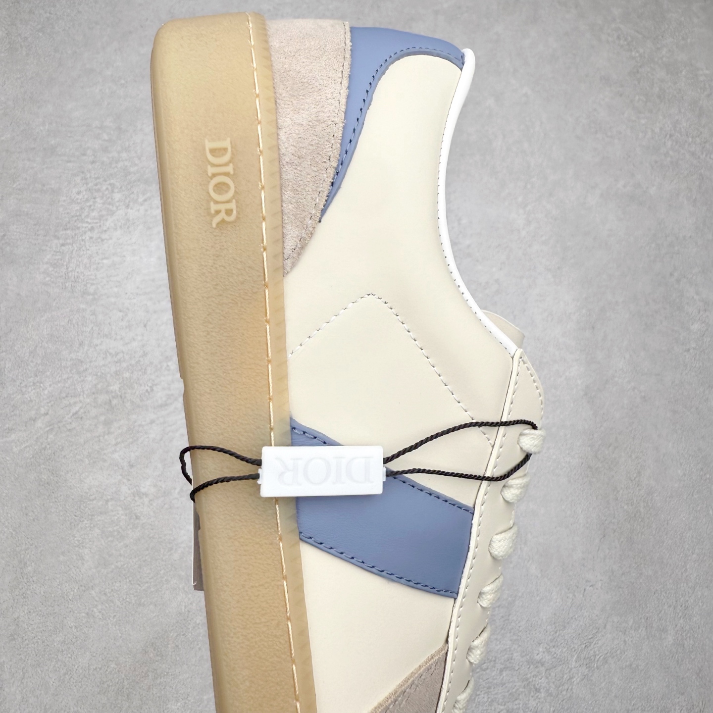 图片[6]-DIOR B01 迪奥牛皮革绒面圆头系带低帮板鞋 实拍调校N版已经零色差零失真 百分百还原实物色彩所见即所得 不存在货不对板色差等低级问题 选购参考实物拍摄 不混卖不参货 只用心做好货严格选品 承诺混一赔十 尺码：36 36.5 37.5 38 38.5 39 40 40.5 41 42 42.5 43 44 44.5 45-选品中心