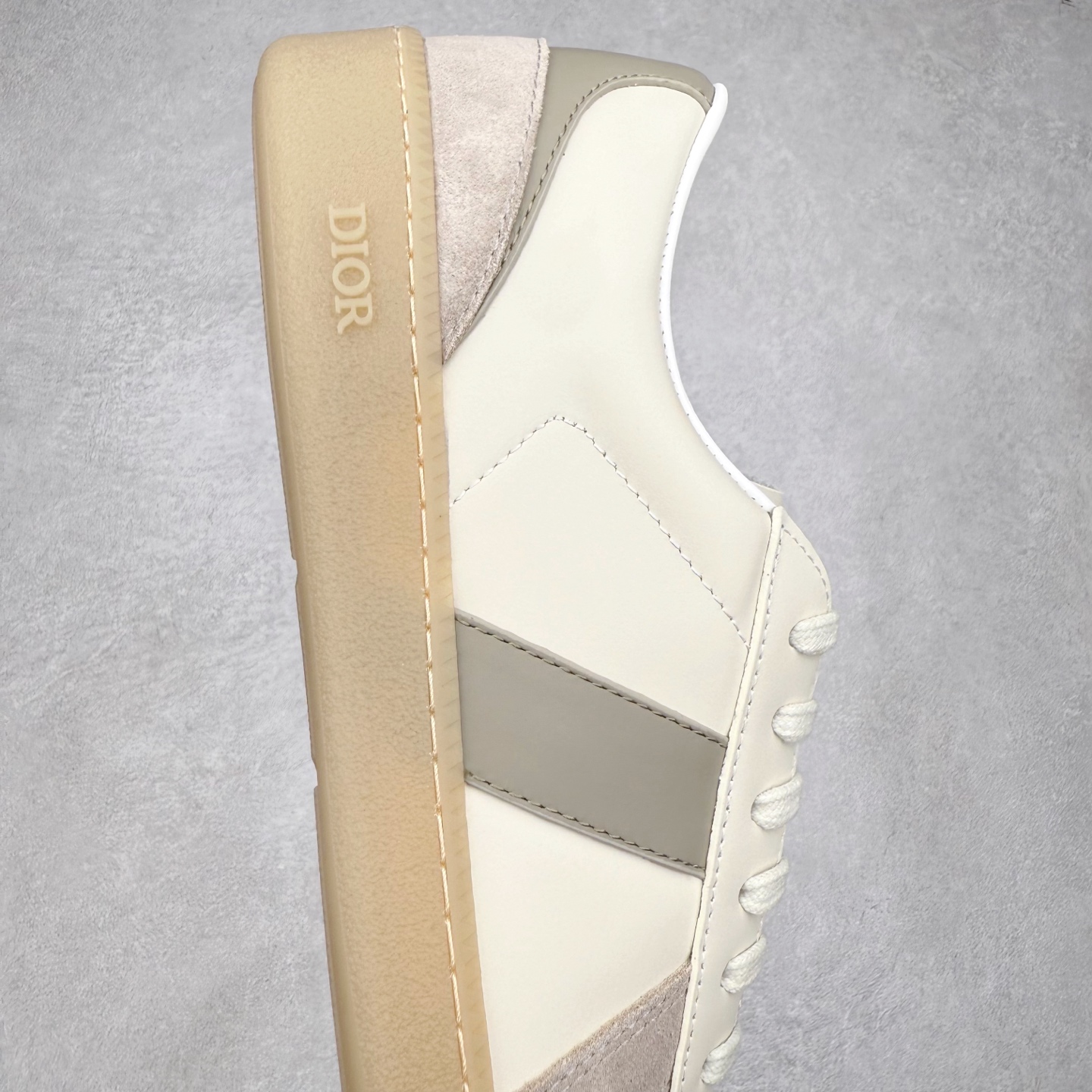 图片[6]-DIOR B01 迪奥牛皮革绒面圆头系带低帮板鞋 实拍调校N版已经零色差零失真 百分百还原实物色彩所见即所得 不存在货不对板色差等低级问题 选购参考实物拍摄 不混卖不参货 只用心做好货严格选品 承诺混一赔十 尺码：36 36.5 37.5 38 38.5 39 40 40.5 41 42 42.5 43 44 44.5 45-选品中心
