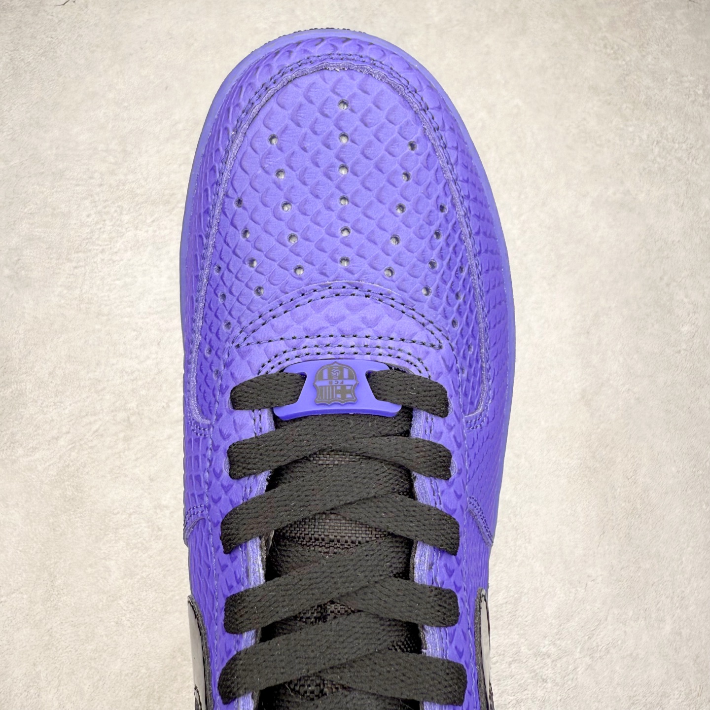 图片[4]-NK Air Force 1´07 Low 空军一号低帮百搭休闲运动板鞋 II7062-500 柔软、弹性十足的缓震性能和出色的中底设计 横跨复古与现代的外型结合 造就出风靡全球 三十多年的Force 1 直到今天还深受青睐 实拍调校N版已经零色差零失真 百分百还原实物色彩所见即所得 不存在货不对板色差等低级问题 选购参考实物拍摄 不混卖不参货 只用心做好货严格选品 承诺混一赔十 尺码：36 36.5 37.5 38 38.5 39 40 40.5 41 42 42.5 43 44 44.5 45-选品中心