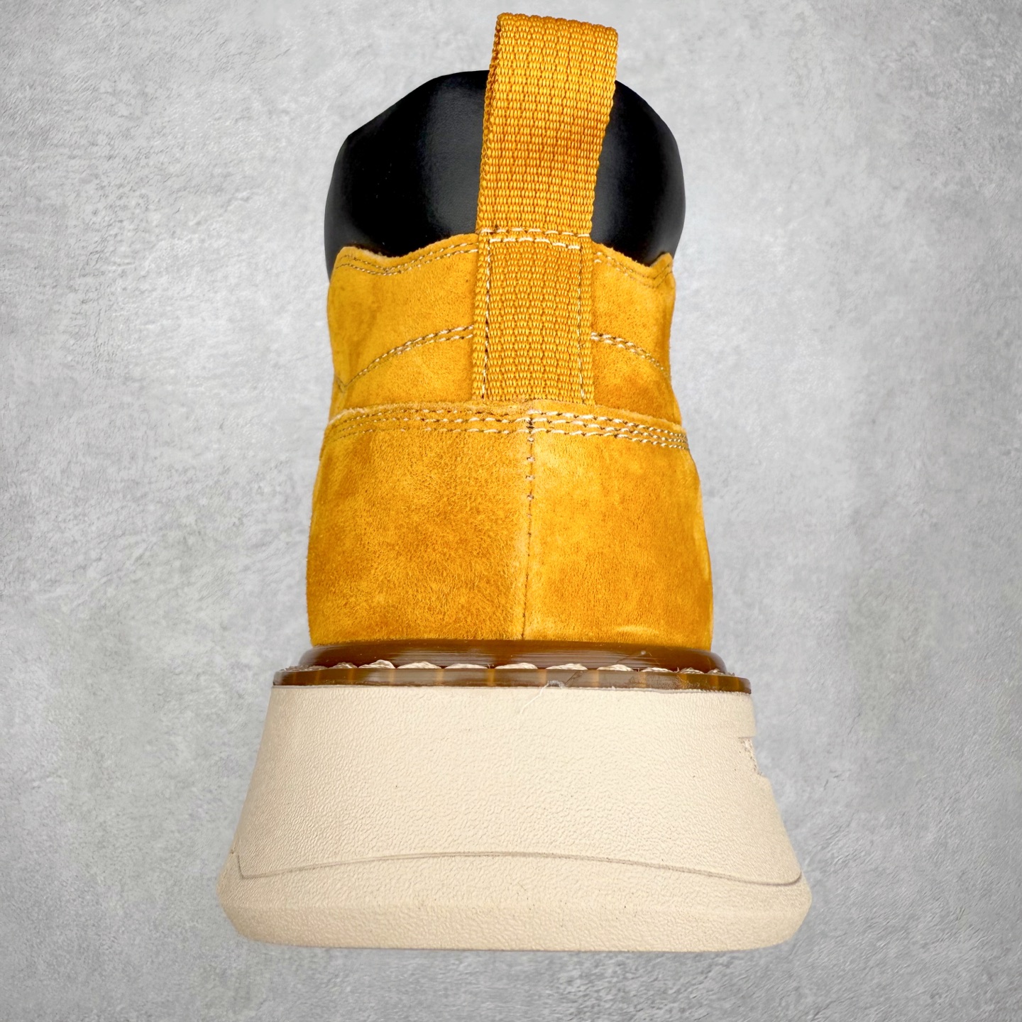 图片[8]-UGG 2025秋冬新品男士中帮休闲马丁靴系列 #广东大厂品质 25ss秋冬新款 时尚潮流搭配 面料釆用意大利进口磨砂牛皮 全鞋真牛皮材料 大底到五金都是代工厂原材料制作 好货不杀猪 首单质量严格把控 全套官网统一包装 今年冬季防寒户外专用产品 日常随意搭配 型男必备‼美国轻奢品牌【UGG】Tasman Weather Hybrid 塔斯曼混合系列中帮轻量休闲马丁靴“ 尺码：39-44（比运动鞋大一码）-选品中心