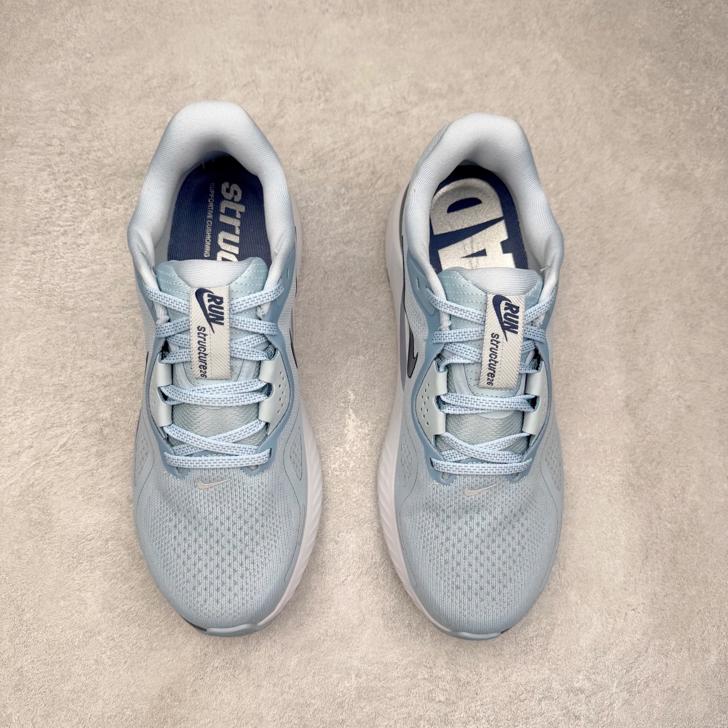 图片[2]-NK Zoom Structure 26 Light Armory 舒适百搭防滑耐磨 低帮 休闲跑步鞋 男女同款 实拍调校N版已经零色差零失真 百分百还原实物色彩所见即所得 不存在货不对板色差等低级问题 选购参考实物拍摄 不混卖不参货 只用心做好货严格选品 承诺混一赔十 尺码：36 36.5 37.5 38 38.5 39 40 40.5 41 42 42.5 43 44 44.5 45-选品中心