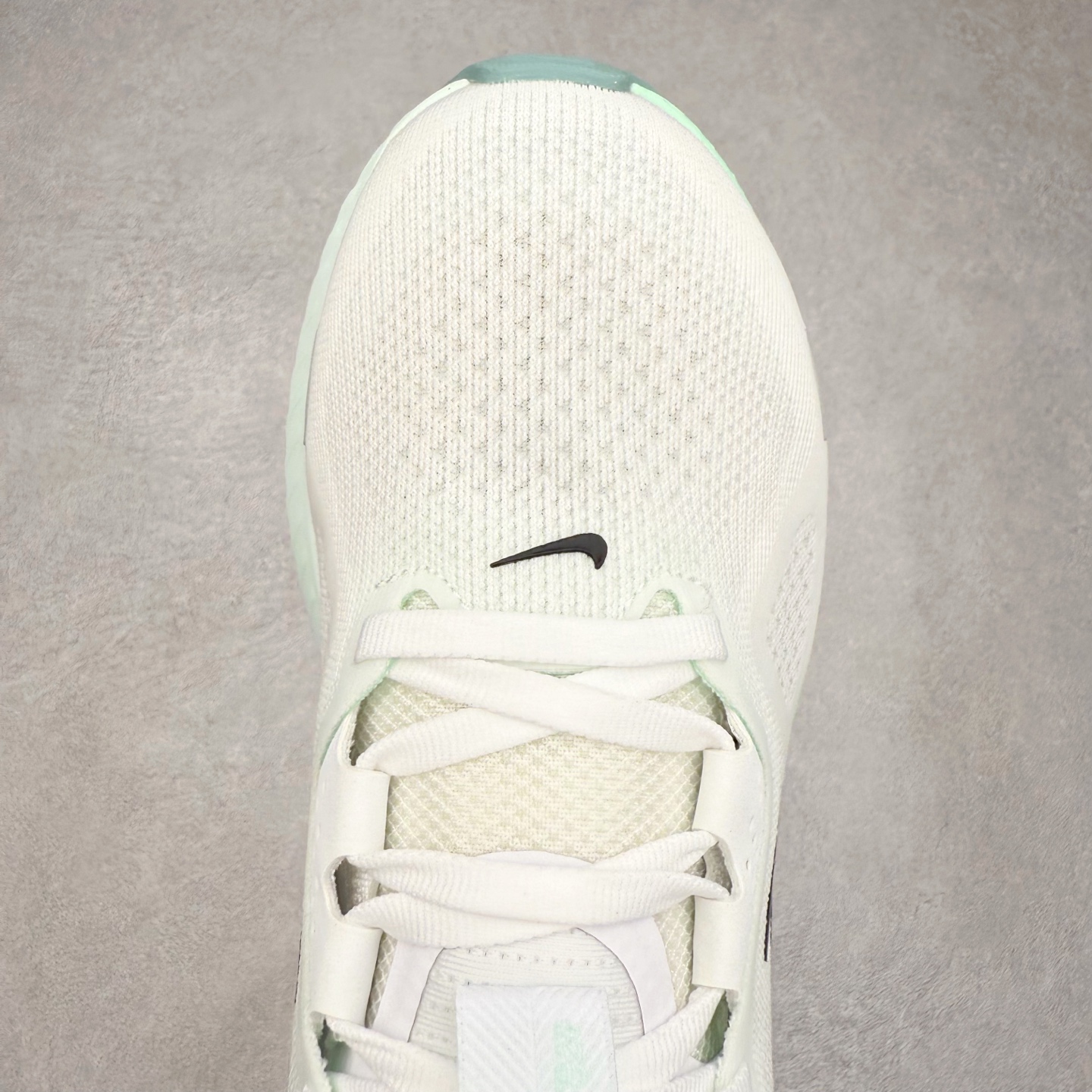 图片[4]-NK Zoom Structure 26 Light Armory 舒适百搭防滑耐磨 低帮 休闲跑步鞋 男女同款 实拍调校N版已经零色差零失真 百分百还原实物色彩所见即所得 不存在货不对板色差等低级问题 选购参考实物拍摄 不混卖不参货 只用心做好货严格选品 承诺混一赔十 尺码：36 36.5 37.5 38 38.5 39 40 40.5 41 42 42.5 43 44 44.5 45-选品中心