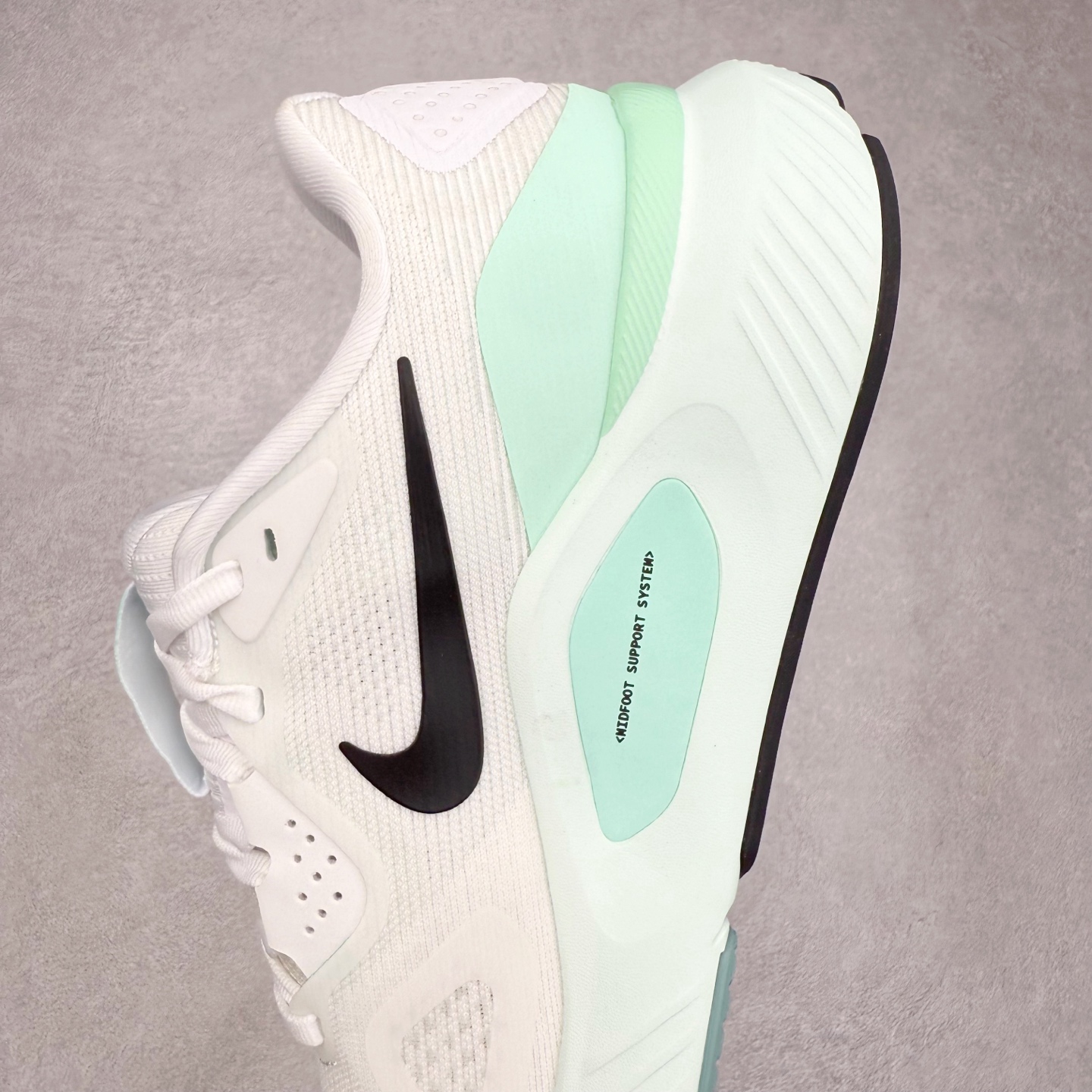 图片[7]-NK Zoom Structure 26 Light Armory 舒适百搭防滑耐磨 低帮 休闲跑步鞋 男女同款 实拍调校N版已经零色差零失真 百分百还原实物色彩所见即所得 不存在货不对板色差等低级问题 选购参考实物拍摄 不混卖不参货 只用心做好货严格选品 承诺混一赔十 尺码：36 36.5 37.5 38 38.5 39 40 40.5 41 42 42.5 43 44 44.5 45-选品中心