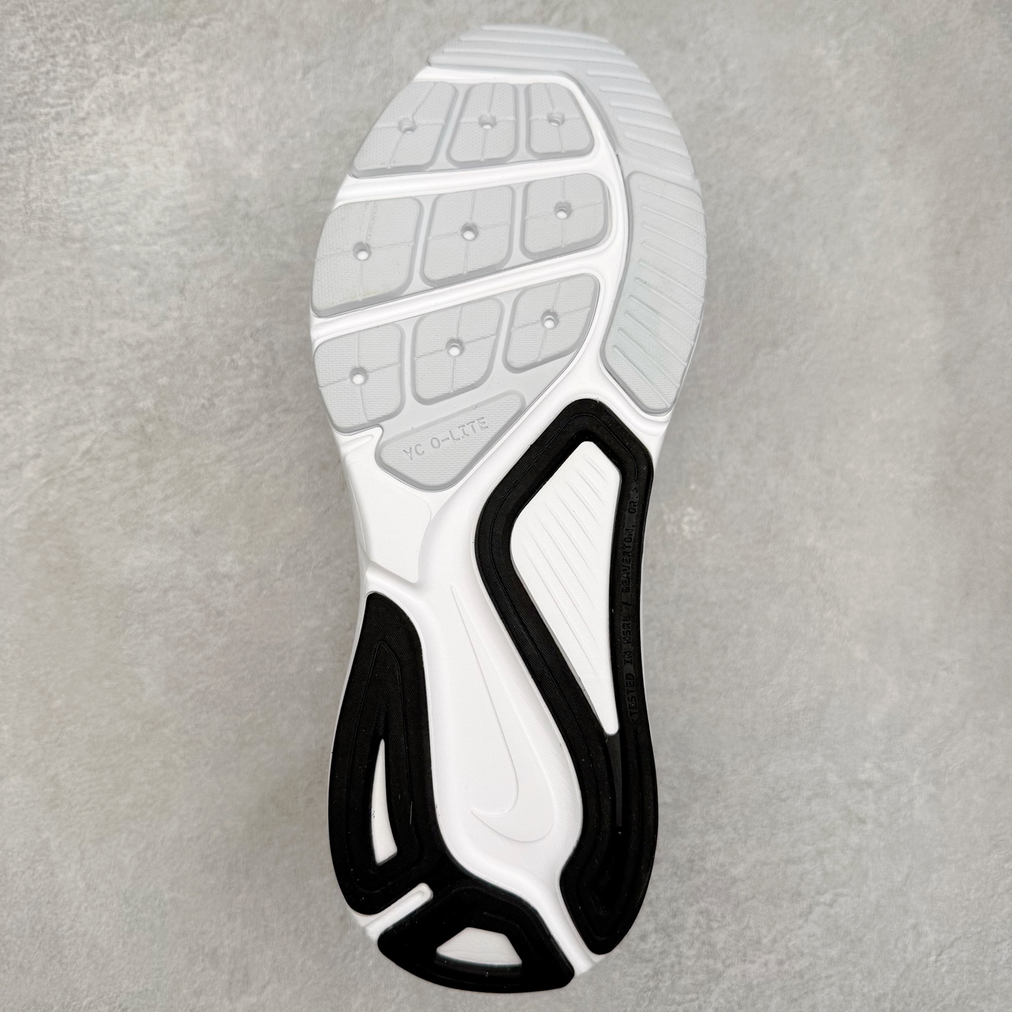 图片[9]-NK Zoom Structure 26 Light Armory 舒适百搭防滑耐磨 低帮 休闲跑步鞋 男女同款 实拍调校N版已经零色差零失真 百分百还原实物色彩所见即所得 不存在货不对板色差等低级问题 选购参考实物拍摄 不混卖不参货 只用心做好货严格选品 承诺混一赔十 尺码：36 36.5 37.5 38 38.5 39 40 40.5 41 42 42.5 43 44 44.5 45-选品中心