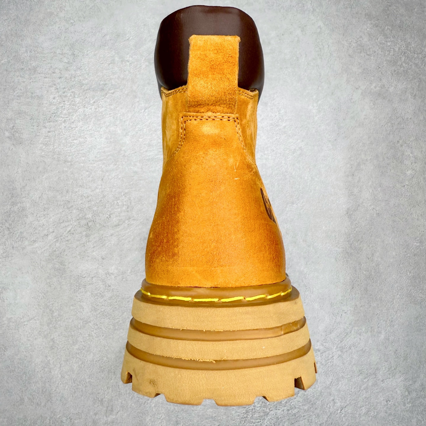 图片[8]-CAT卡特 硬汉推土机品牌经典百搭户外休闲大黄靴系列 广东大厂品质 25ss秋冬新款 常年主打 时尚潮流搭配 面料釆用意大利进口磨砂牛皮 全鞋真牛皮材料 大底到五金都是代工厂原材料制作 好货不杀猪 首单质量严格把控 全套官网统一包装 今年冬季防寒户外专用 日常随意搭配 型男必备 尺码：38 39 40 41 42 43 44 (偏大一码)-选品中心