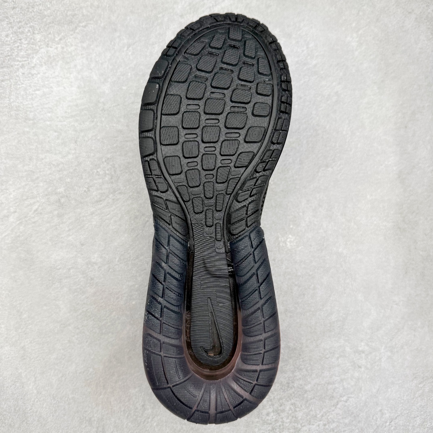 图片[9]-NK Air Max Phoenix 百搭舒适耐磨气垫低帮跑步鞋 FZ5307-003 实拍调校N版已经零色差零失真 百分百还原实物色彩所见即所得 不存在货不对板色差等低级问题 选购参考实物拍摄 不混卖不参货 只用心做好货严格选品 承诺混一赔十 尺码：36 36.5 37.5 38 38.5 39 40 40.5 41 42 42.5 43 44 44.5 45-选品中心