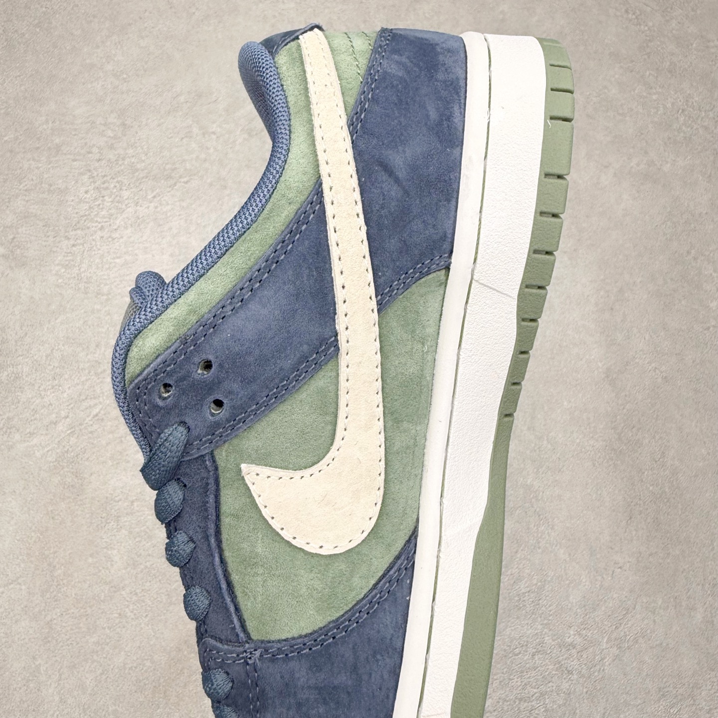 图片[7]-NK SB Dunk Low HF3063-002 极限压缩利润空间 超乎所想的高性价比 用料绝不含糊 原盒原配 正确耐磨橡胶大底 超高清洁度 全鞋零毛边皮料切割 全套原楦原模倾力打造完美版型 尺码：36 36.5 37.5 38 38.5 39 40 40.5 41 42 42.5 43 44 44.5 45 46-选品中心