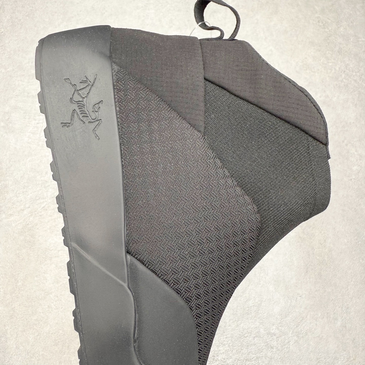 图片[6]-＃HP Arcteryx KRAGG 始祖鸟舒适百搭防滑耐磨中帮一脚蹬生活休闲鞋 Arcteryx中文名始祖鸟 加拿大户外服饰品牌 1989年创立于加拿大温哥华 始祖鸟来自加拿大海岸山脉 植根高山的专业户外品牌 始终秉承对精湛设计和工艺孜孜以求的准则 从1989年创立至今 Arcteryx始终不断在产品设计与做工上不惜工本 以满足始祖鸟的标准 品质、设计以及精简的理念造就了其良好的性能 并能满足严苛环境下的使用需求 尺码：36 37 38 39 40 41 42 43 44 45-选品中心