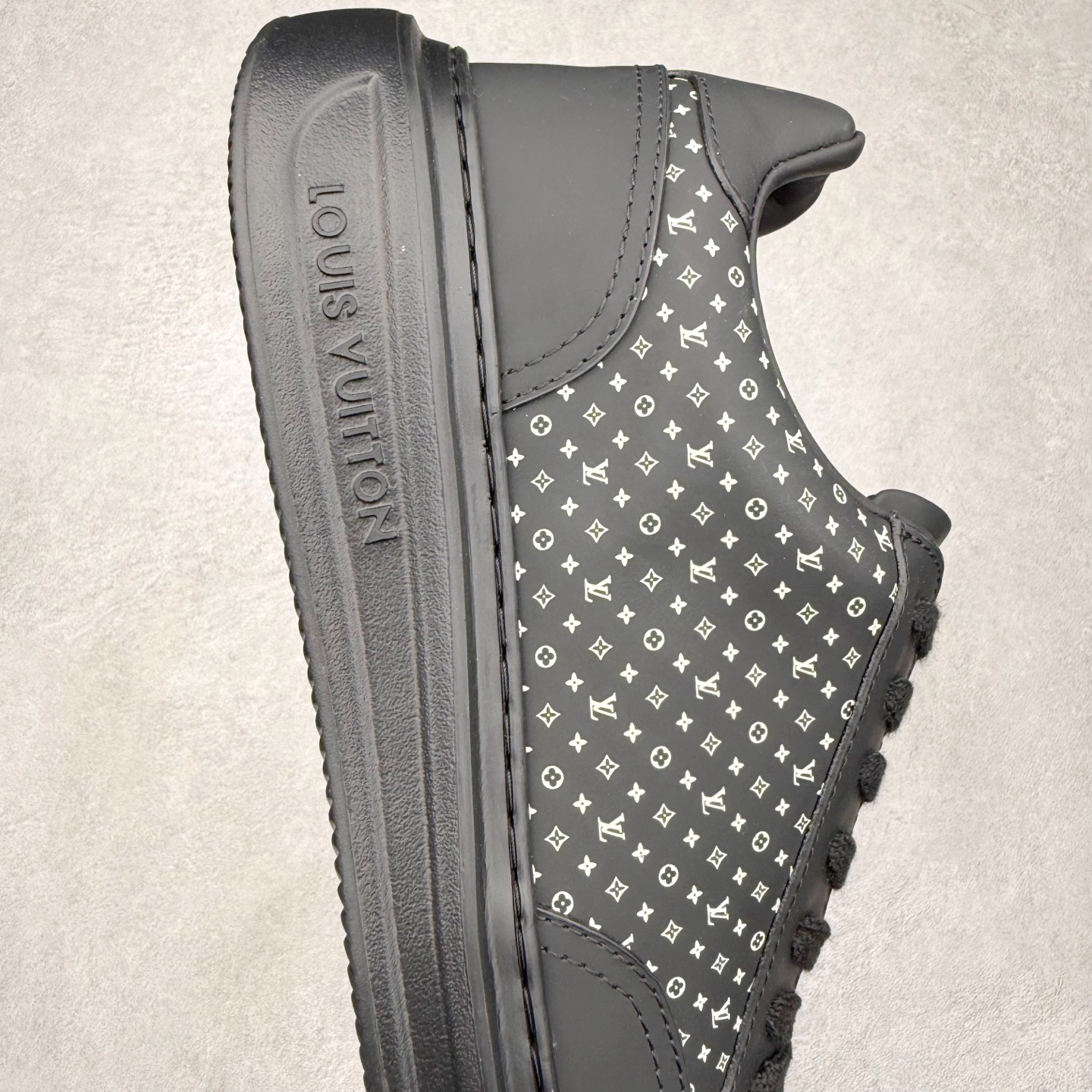 图片[6]-LOUIS VUITTON Beverly Hills Lv牛皮革圆头系带低帮板鞋 男款 尺码：39 40 41 42 43 44 45-选品中心