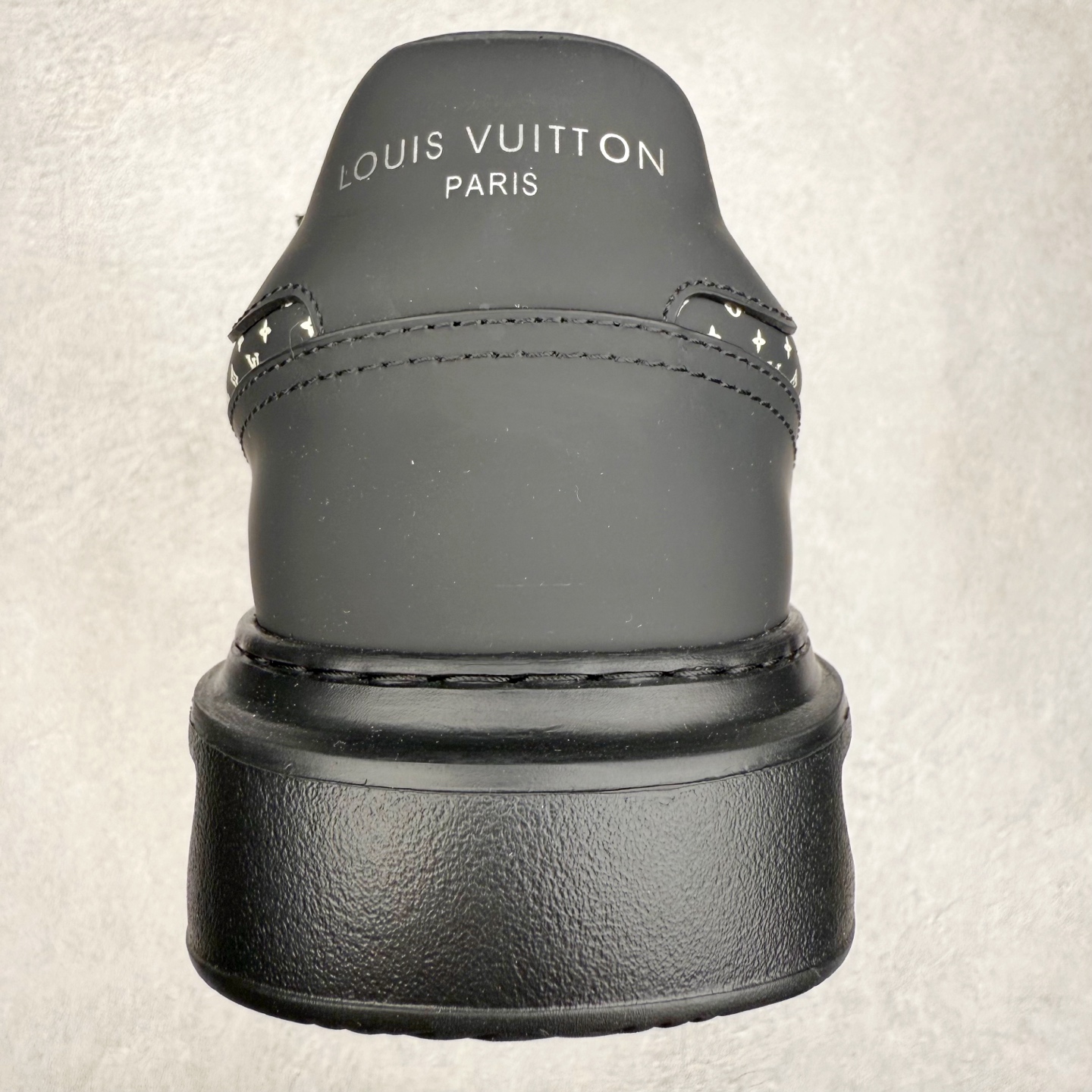 图片[8]-LOUIS VUITTON Beverly Hills Lv牛皮革圆头系带低帮板鞋 男款 尺码：39 40 41 42 43 44 45-选品中心