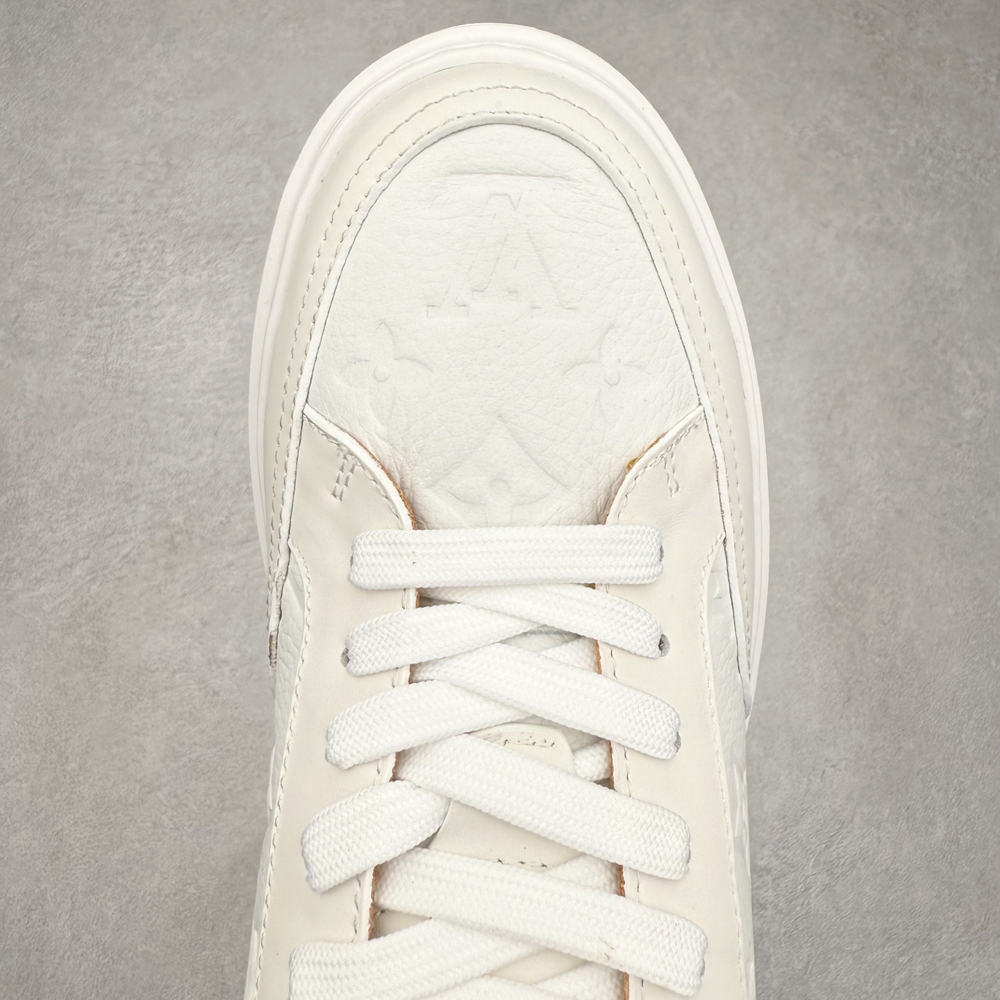 图片[4]-LOUIS VUITTON Beverly Hills Lv牛皮革圆头系带低帮板鞋 男款 尺码：39 40 41 42 43 44 45-选品中心