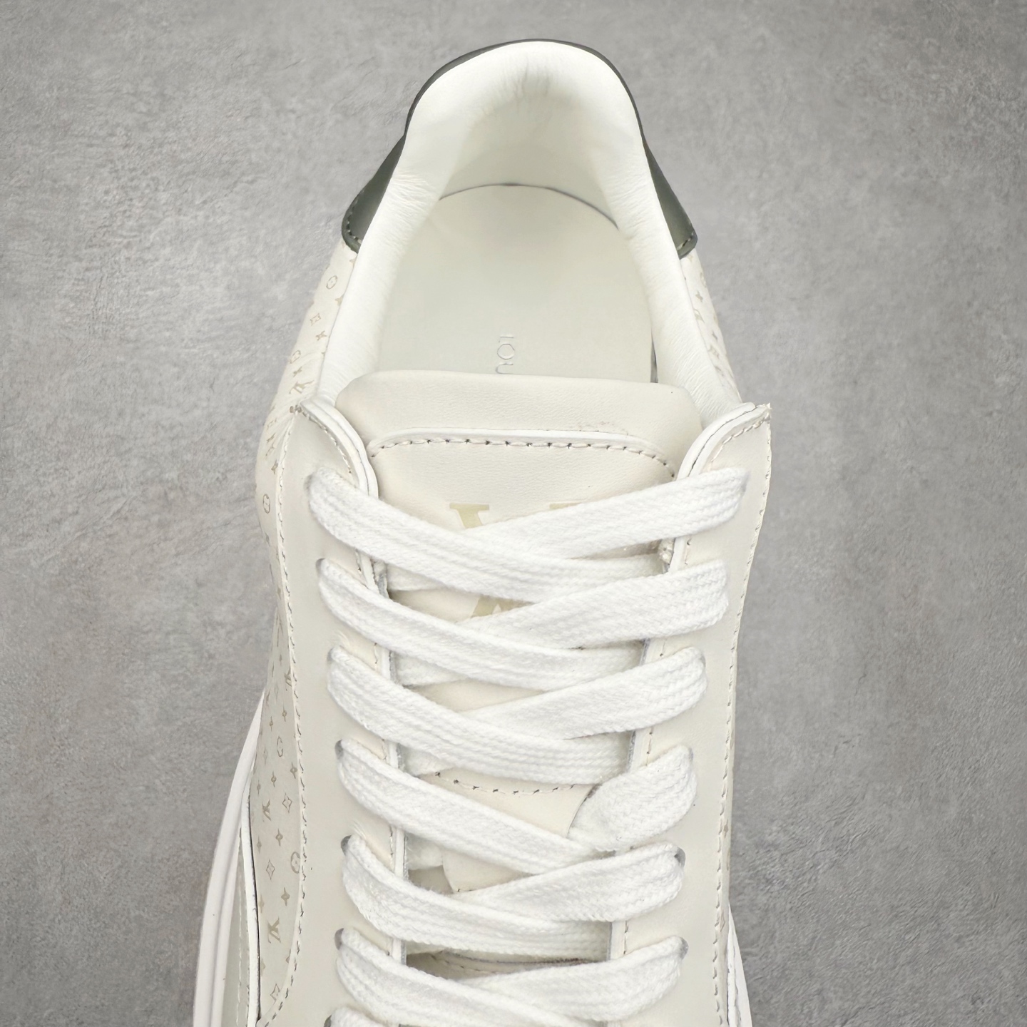 图片[5]-LOUIS VUITTON Beverly Hills Lv牛皮革圆头系带低帮板鞋 男款 尺码：39 40 41 42 43 44 45-选品中心