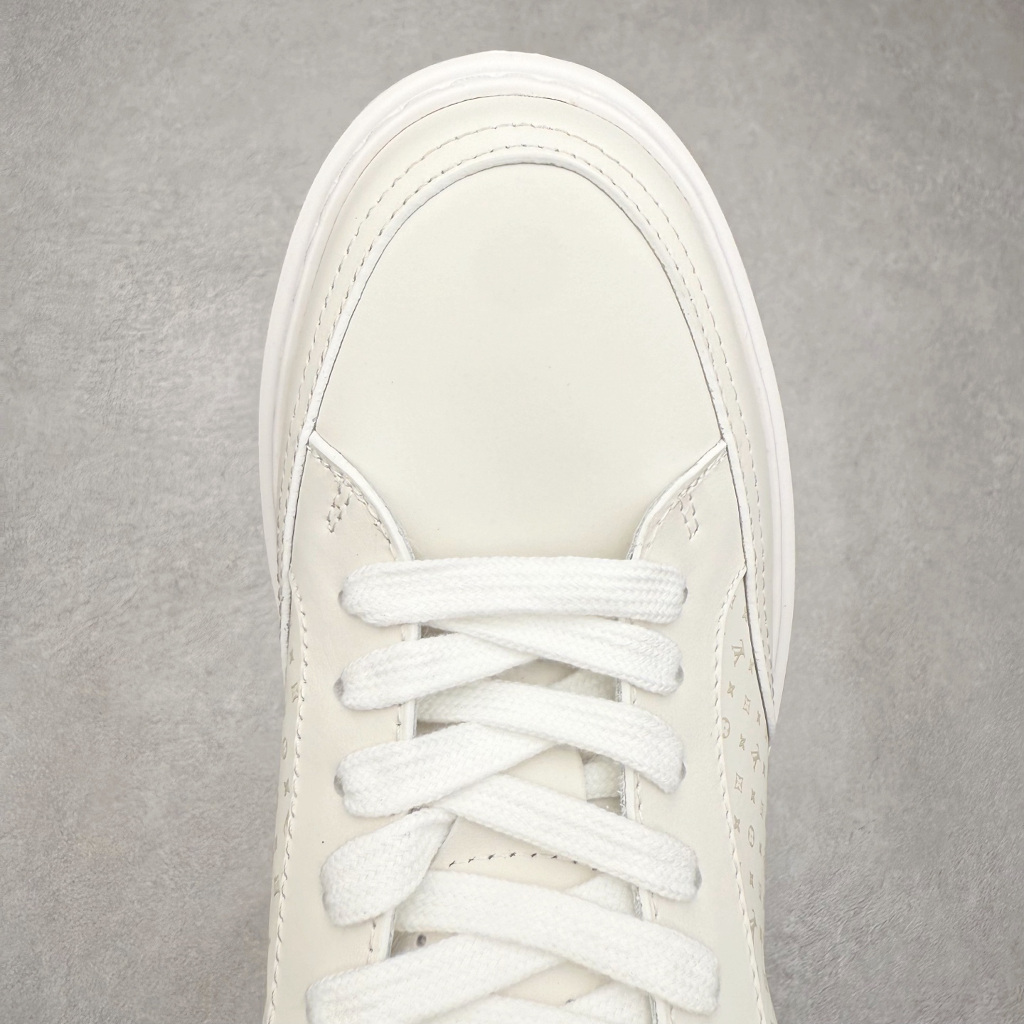 图片[4]-LOUIS VUITTON Beverly Hills Lv牛皮革圆头系带低帮板鞋 男款 尺码：39 40 41 42 43 44 45-选品中心