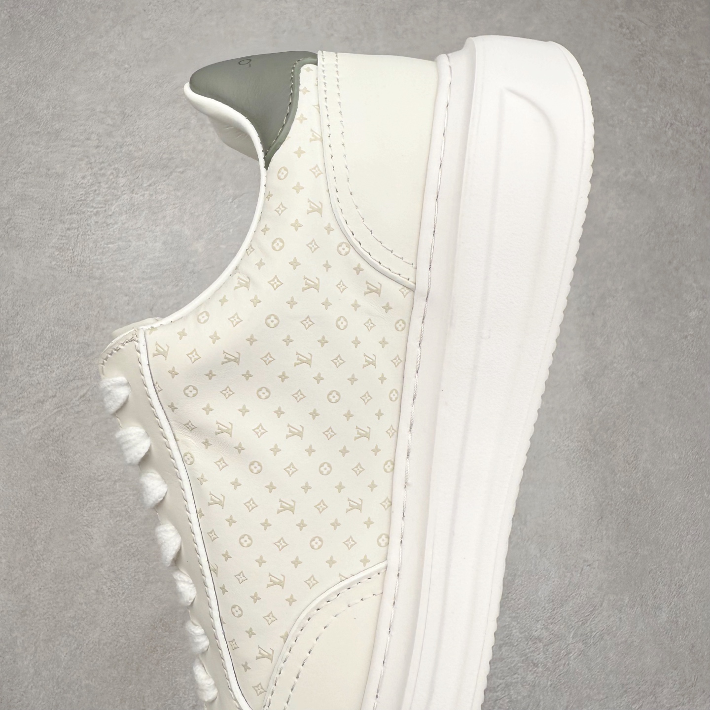 图片[7]-LOUIS VUITTON Beverly Hills Lv牛皮革圆头系带低帮板鞋 男款 尺码：39 40 41 42 43 44 45-选品中心