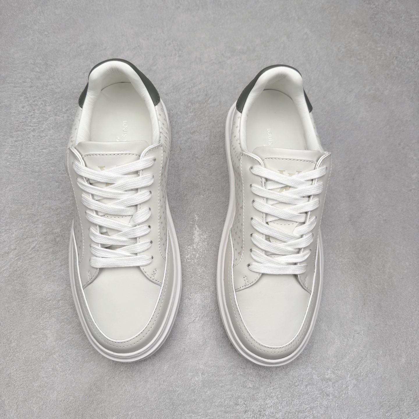 图片[2]-LOUIS VUITTON Beverly Hills Lv牛皮革圆头系带低帮板鞋 男款 尺码：39 40 41 42 43 44 45-选品中心