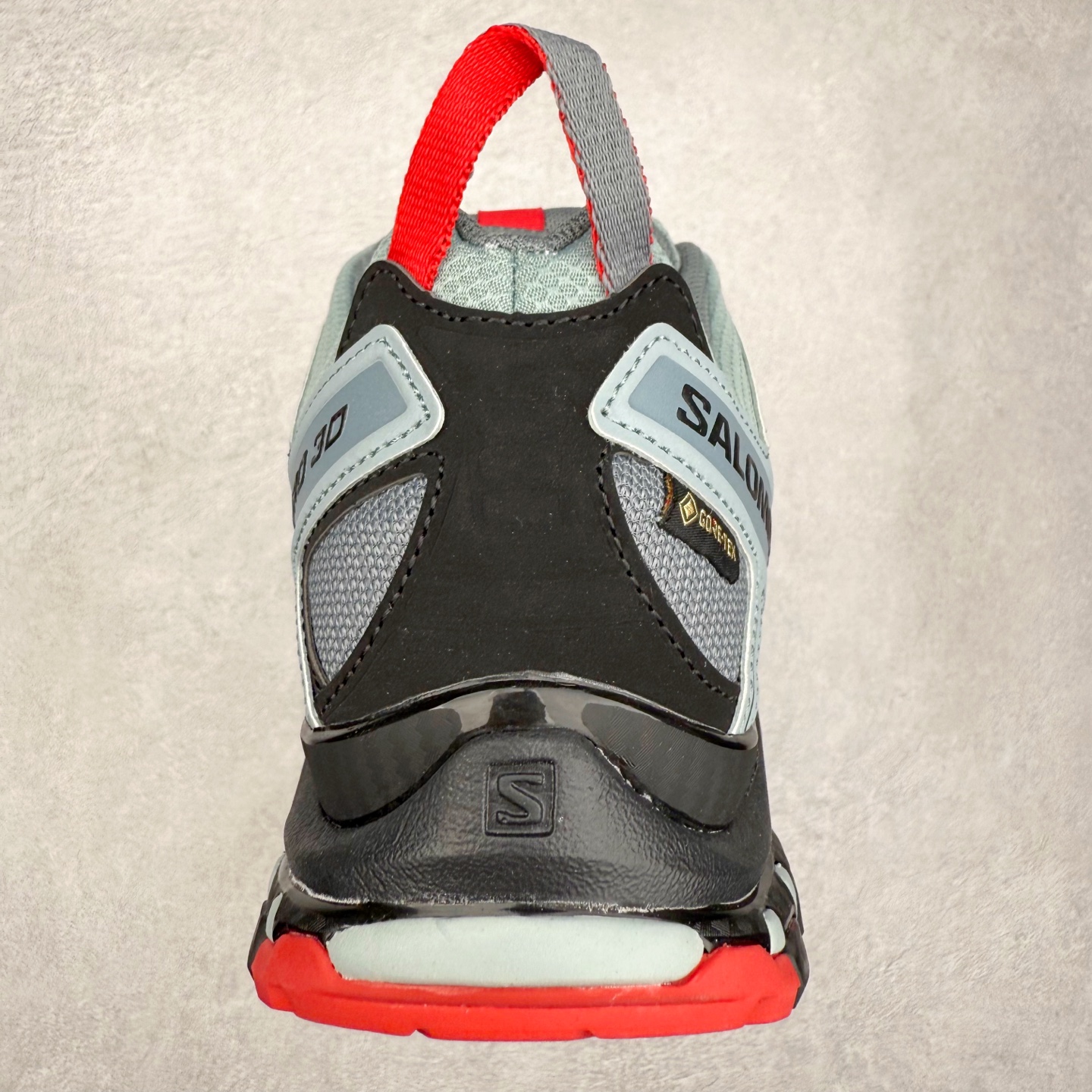 图片[8]-＃GX/绿X SALOMON XA Pro 3D ADV 萨洛蒙潮流越野机能户外功能鞋 纯原外贸平台特供订单 耗时半年巨作 全套原纸板楦头开发 原厂特供网布配套加持 确保原汁原味 完美呈现版型 原档数据独家私模五层组合大底 男女鞋同步官方开发至46.5 原装Ortholite轻量化鞋垫 中底布带钢印编号 原厂TPU锁扣 进口港宝加持 后跟自然饱满 还原公司包裹性 鞋面采用SENSIFT贴合技术 全方位贴合包裹脚型 鞋跟部鞋底牵引设计 提供强大的抓地性能 更适应野外崎岖不平的道路 其3D ADVANCED CHASSIS底盘 材料轻量大化 钉齿设计更具稳定性 防护性 鞋底易磨损区运用CONTAGRIP高耐磨材料 应对城市硬质路面长距离跑考验 尺码：36 36.5 37.5 38 38.5 39 40 40.5 41 42 42.5 43 44 44.5 45 46 46.5-选品中心