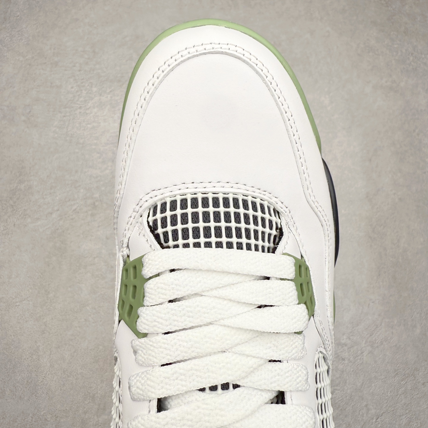 图片[4]-＃纯原福利 Air Jordan AJ4 Retro 系列 大厂出品 全头层加持 原鞋原楦原纸板同源开发 完美呈现乔4的版型 内侧正确双色网格 还原细节 原厂皮料 正确气垫颜色 正确网格工艺 正确拉帮工艺 全鞋原装材料制作 原档案原模具打造 支持全方位与正品对比 尺码：40 40.5 41 42 42.5 43 44 44.5 45 46 47.5-选品中心