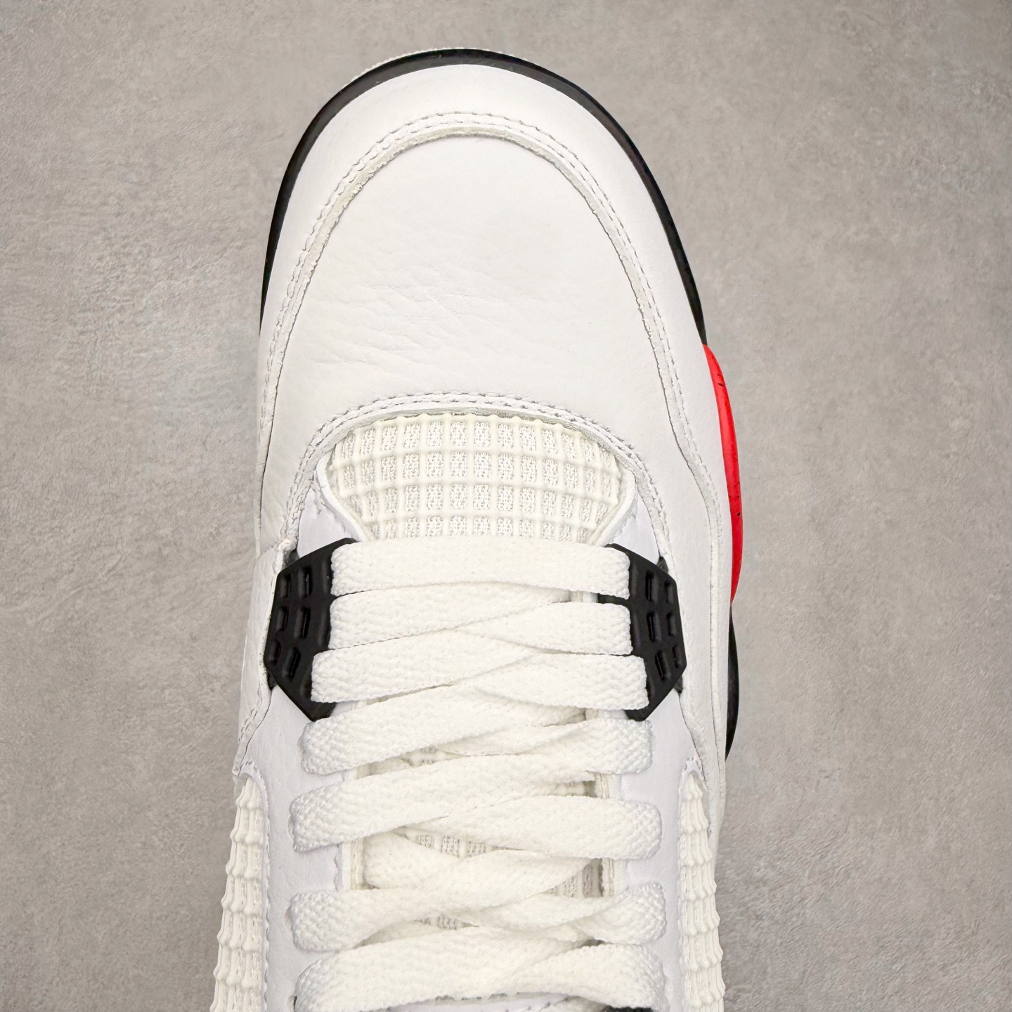 图片[4]-＃纯原福利 Air Jordan AJ4 Retro 系列 大厂出品 全头层加持 原鞋原楦原纸板同源开发 完美呈现乔4的版型 内侧正确双色网格 还原细节 原厂皮料 正确气垫颜色 正确网格工艺 正确拉帮工艺 全鞋原装材料制作 原档案原模具打造 支持全方位与正品对比 尺码：40 40.5 41 42 42.5 43 44 44.5 45 46 47.5-选品中心