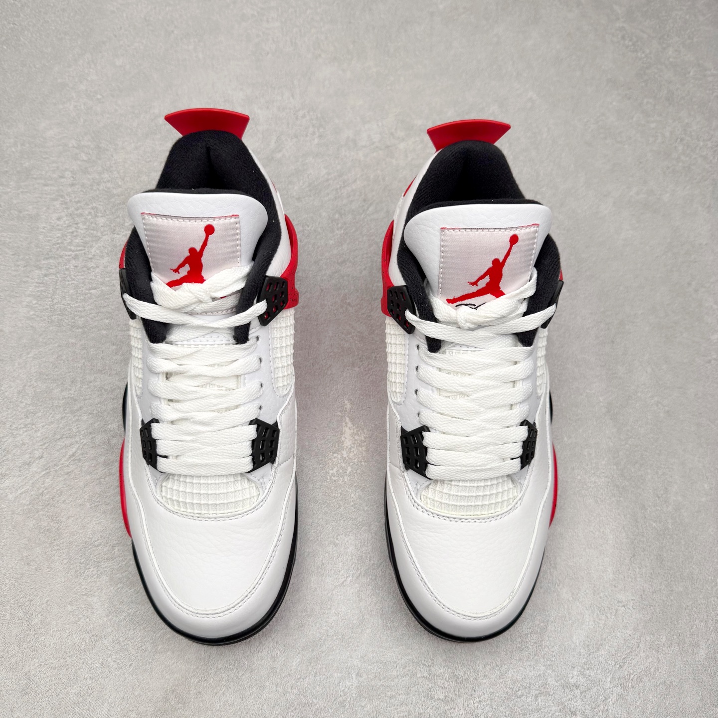 图片[2]-＃纯原福利 Air Jordan AJ4 Retro 系列 大厂出品 全头层加持 原鞋原楦原纸板同源开发 完美呈现乔4的版型 内侧正确双色网格 还原细节 原厂皮料 正确气垫颜色 正确网格工艺 正确拉帮工艺 全鞋原装材料制作 原档案原模具打造 支持全方位与正品对比 尺码：40 40.5 41 42 42.5 43 44 44.5 45 46 47.5-选品中心