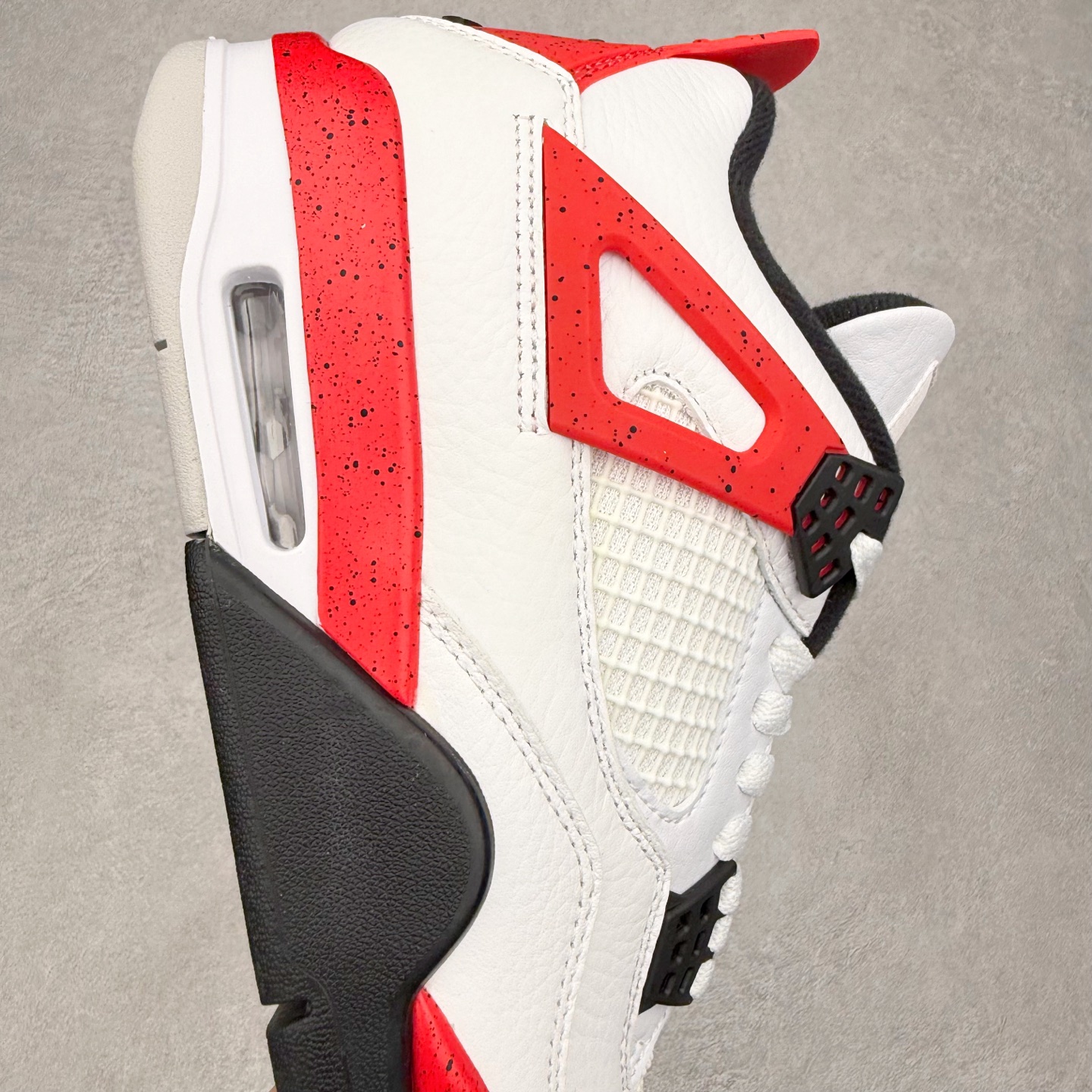 图片[6]-＃纯原福利 Air Jordan AJ4 Retro 系列 大厂出品 全头层加持 原鞋原楦原纸板同源开发 完美呈现乔4的版型 内侧正确双色网格 还原细节 原厂皮料 正确气垫颜色 正确网格工艺 正确拉帮工艺 全鞋原装材料制作 原档案原模具打造 支持全方位与正品对比 尺码：40 40.5 41 42 42.5 43 44 44.5 45 46 47.5-选品中心