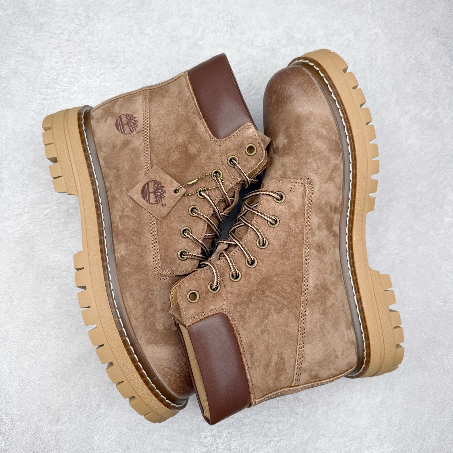 图片[3]-Timberland添柏岚/天伯伦经典户外休闲大黄靴系列 广东大厂品质 原盒原包装 面料采用意大利🇮🇹顶级磨砂细纹牛皮 搭配防臭防腐真皮乳胶鞋垫 给您完美的穿着体验 质量考究耐穿 型男必备 专治不帅 高品质脚感一流 尺码：39 -44（皮鞋码）-选品中心