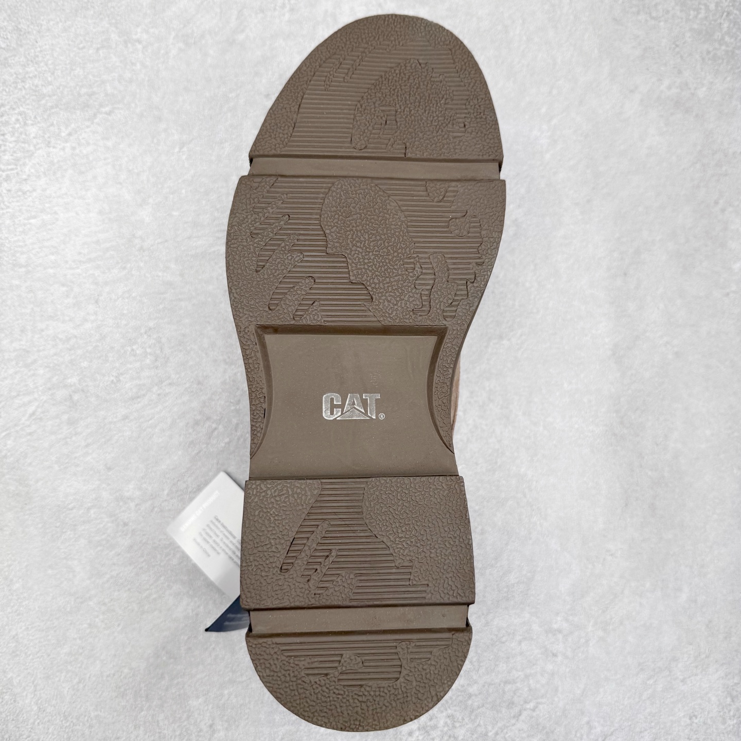 图片[9]-CAT卡特 硬汉推土机品牌经典百搭户外休闲大黄靴系列 广东大厂品质 25ss秋冬新款 常年主打 时尚潮流搭配 面料釆用意大利进口磨砂牛皮 全鞋真牛皮材料 大底到五金都是代工厂原材料制作 好货不杀猪 首单质量严格把控 全套官网统一包装 今年冬季防寒户外专用 日常随意搭配 型男必备 尺码：38 39 40 41 42 43 44 (偏大一码)-选品中心