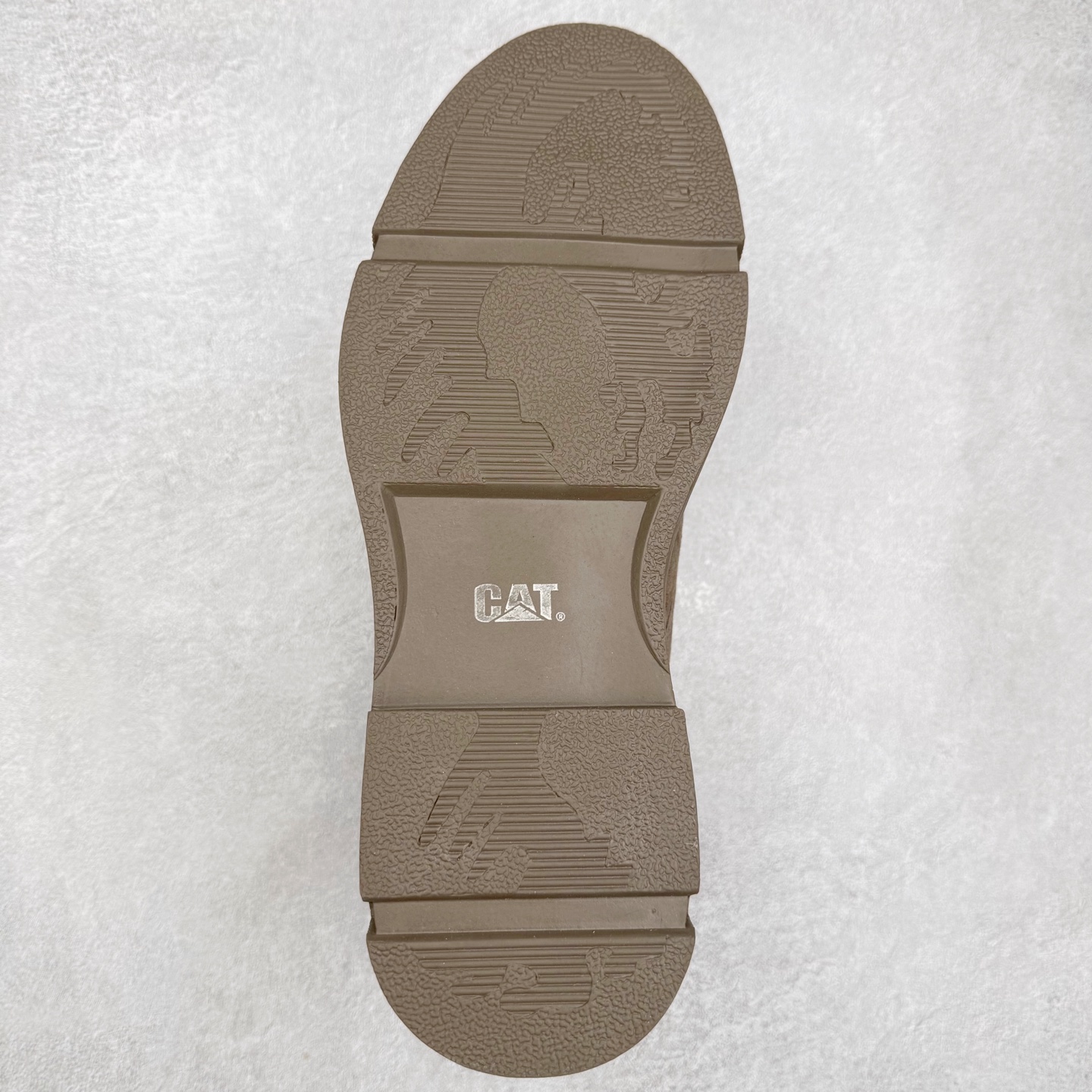 图片[9]-CAT卡特 硬汉推土机品牌经典百搭户外休闲大黄靴系列 广东大厂品质 25ss秋冬新款 常年主打 时尚潮流搭配 面料釆用意大利进口磨砂牛皮 全鞋真牛皮材料 大底到五金都是代工厂原材料制作 好货不杀猪 首单质量严格把控 全套官网统一包装 今年冬季防寒户外专用 日常随意搭配 型男必备 尺码：38 39 40 41 42 43 44 (偏大一码)-选品中心