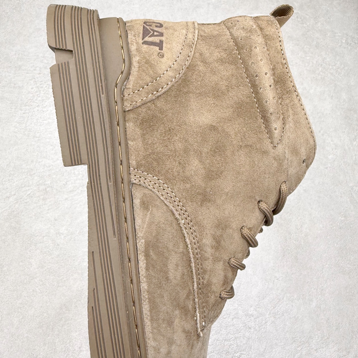 图片[6]-CAT卡特 硬汉推土机品牌经典百搭户外休闲大黄靴系列 广东大厂品质 25ss秋冬新款 常年主打 时尚潮流搭配 面料釆用意大利进口磨砂牛皮 全鞋真牛皮材料 大底到五金都是代工厂原材料制作 好货不杀猪 首单质量严格把控 全套官网统一包装 今年冬季防寒户外专用 日常随意搭配 型男必备 尺码：38 39 40 41 42 43 44 (偏大一码)-选品中心