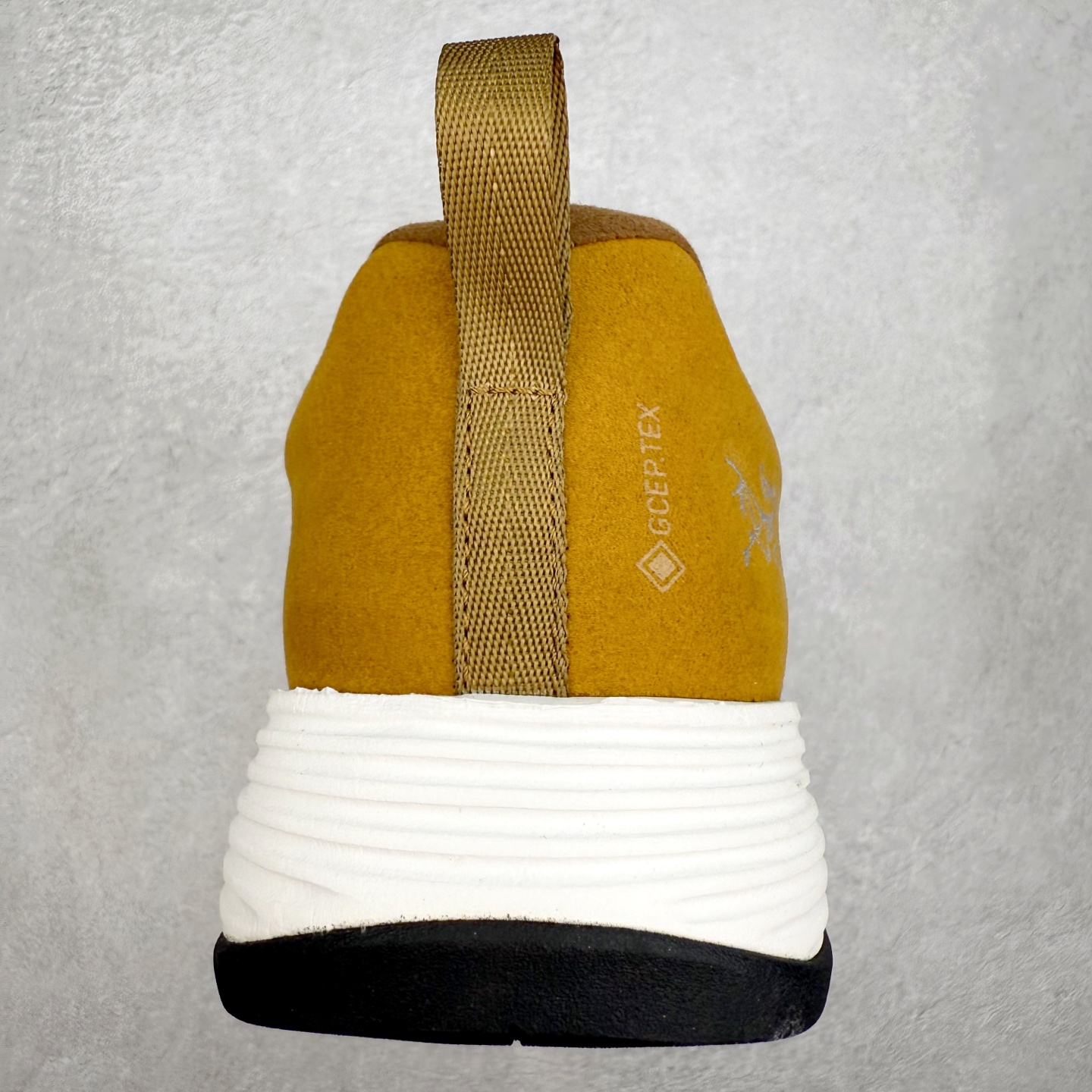 图片[8]-＃HP Arcteryx Konseal FL 2 Gore-Tex 始祖鸟户外防水透气低帮徒步登山鞋 Arcteryx中文名始祖鸟 加拿大户外服饰品牌 1989年创立于加拿大温哥华 始祖鸟来自加拿大海岸山脉 植根高山的专业户外品牌 始终秉承对精湛设计和工艺孜孜以求的准则 从1989年创立至今 Arcteryx始终不断在产品设计与做工上不惜工本 以满足始祖鸟的标准 品质、设计以及精简的理念造就了其良好的性能 并能满足严苛环境下的使用需求 尺码：39 40 41 42 43 44 45-选品中心