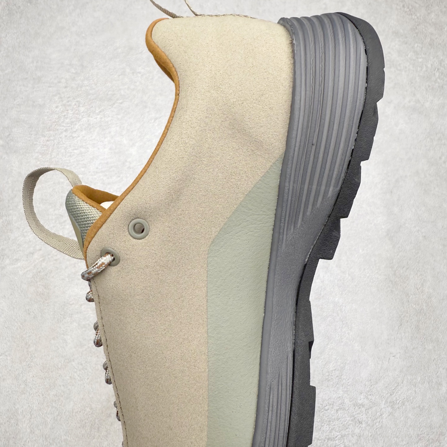 图片[7]-＃HP Arcteryx Konseal FL 2 Gore-Tex 始祖鸟户外防水透气低帮徒步登山鞋 Arcteryx中文名始祖鸟 加拿大户外服饰品牌 1989年创立于加拿大温哥华 始祖鸟来自加拿大海岸山脉 植根高山的专业户外品牌 始终秉承对精湛设计和工艺孜孜以求的准则 从1989年创立至今 Arcteryx始终不断在产品设计与做工上不惜工本 以满足始祖鸟的标准 品质、设计以及精简的理念造就了其良好的性能 并能满足严苛环境下的使用需求 尺码：39 40 41 42 43 44 45-选品中心