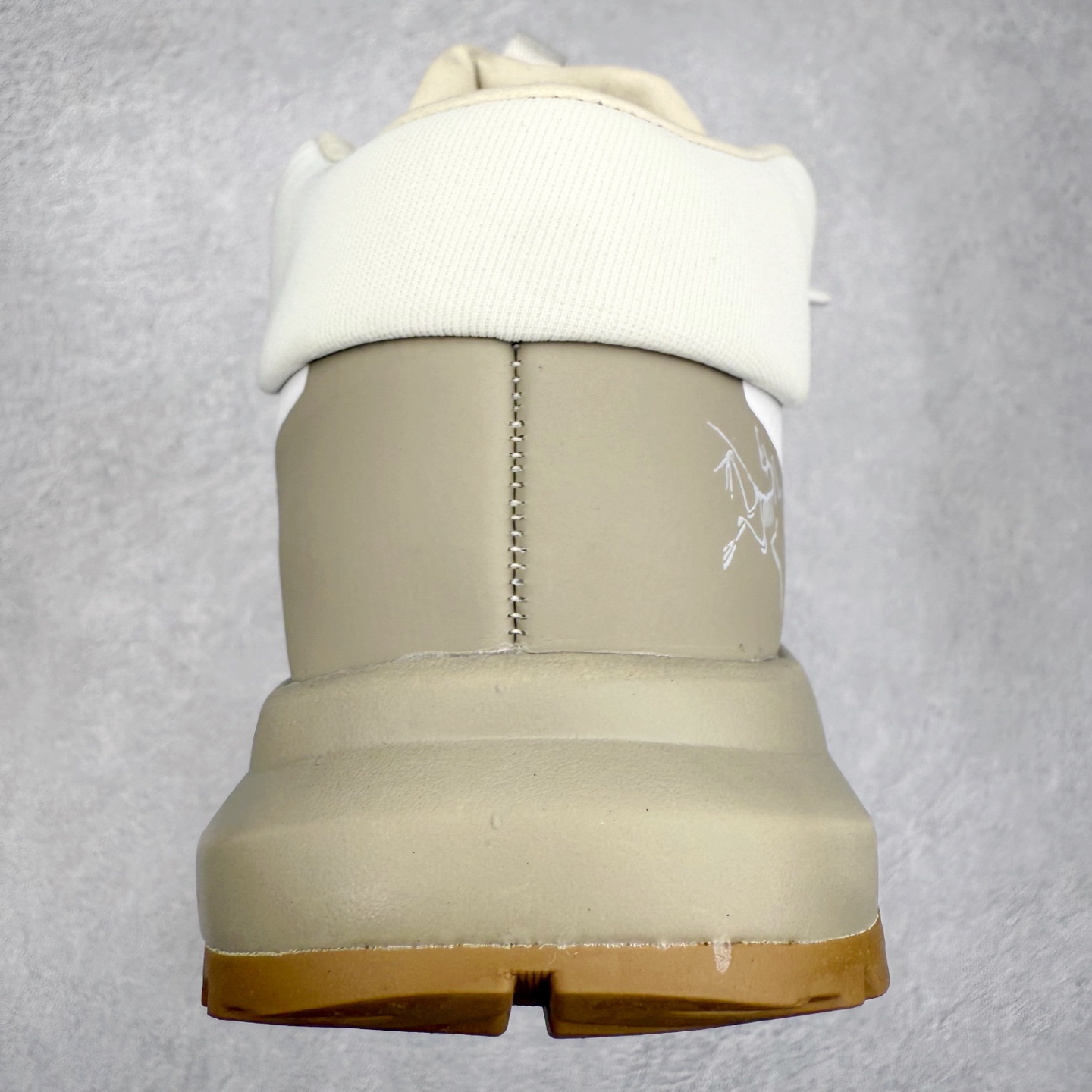 图片[8]-＃HP Arcteryx Aerios FL 2 Mid Gtx 始祖鸟涤纶TPU 覆盖防水耐磨防水透气包裹性支撑中帮徒步鞋 Arcteryx中文名始祖鸟 加拿大户外服饰品牌 1989年创立于加拿大温哥华 始祖鸟来自加拿大海岸山脉 植根高山的专业户外品牌 始终秉承对精湛设计和工艺孜孜以求的准则 从1989年创立至今 Arcteryx始终不断在产品设计与做工上不惜工本 以满足始祖鸟的标准 品质、设计以及精简的理念造就了其良好的性能 并能满足严苛环境下的使用需求 尺码：36 37 38 39 40 41 42 43 44-选品中心