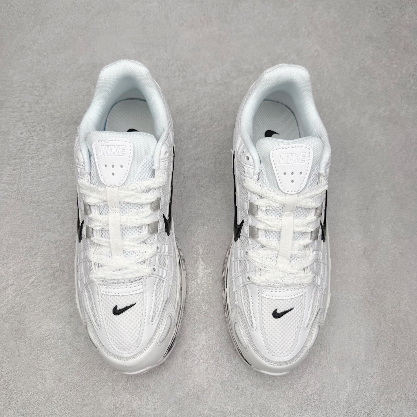 图片[2]-NK P-6000 系列低帮复古老爹风休闲运动舒适慢跑鞋 CD6404-101 融合 Pegasus 过往运动鞋设计 助力 21 世纪早期跑步运动跃升时尚新高度 采用透气网眼布、运动风格线条和耐穿覆面 兼具吸睛外观和舒适感受 中底泡绵以田径赛道为灵感 打造厚实设计 缔造出众缓震性能 尺码：36 36.5 37.5 38 38.5 39 40 40.5 41 42 42.5 43 44 44.5 45-选品中心