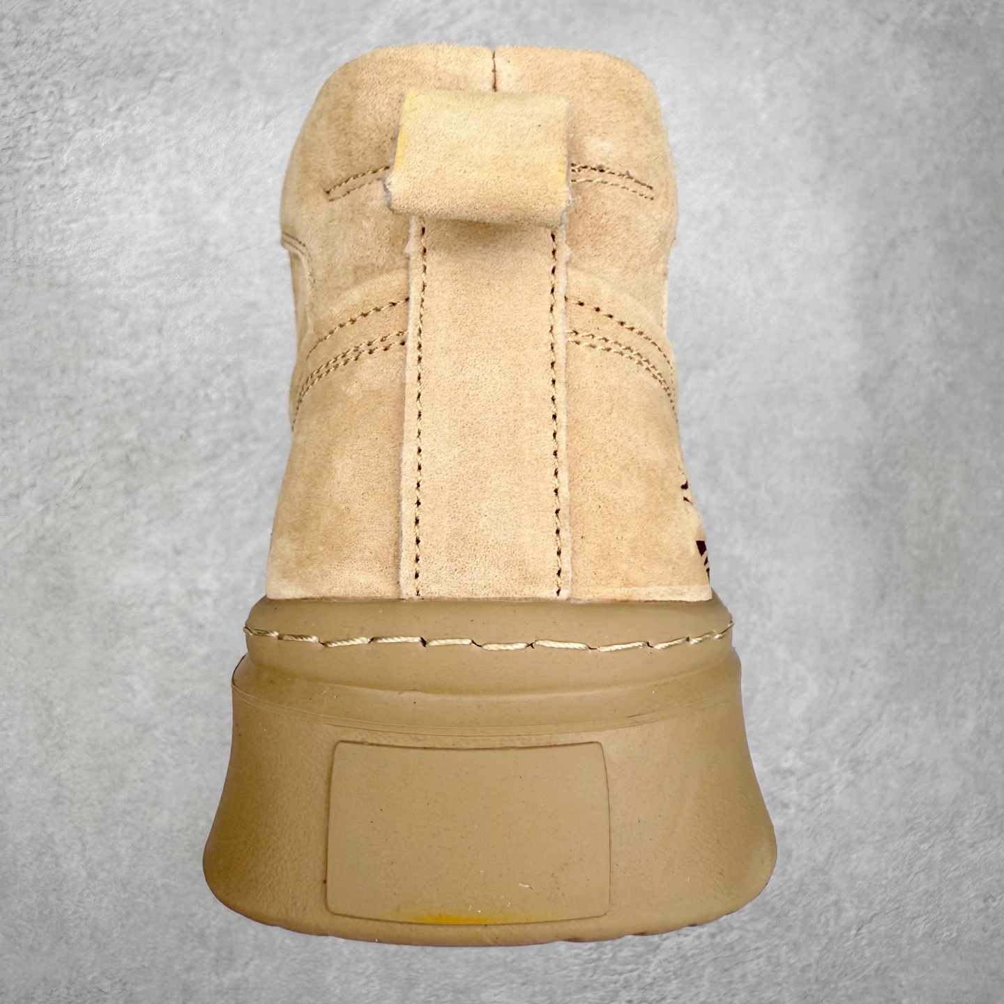 图片[8]-Timberland添柏岚/天伯伦户外中帮休闲马丁靴系列 广东大厂品质 原盒原包装 面料采用意大利🇮🇹顶级磨砂细纹牛皮 搭配防臭防腐真皮乳胶鞋垫 给您完美的穿着体验 质量考究耐穿 型男必备 专治不帅 高品质脚感一流 尺码：39 40 41 42 43 44（皮鞋码）-选品中心