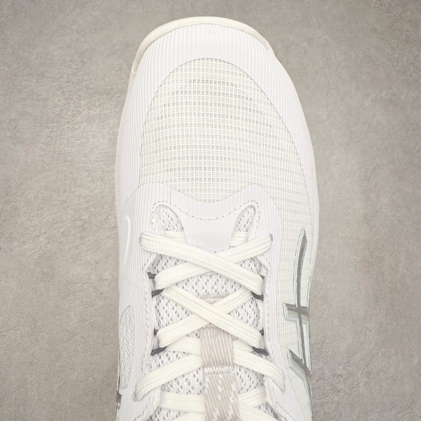 图片[4]-Asics NETBURNER BALLISTIC FF 4 亚瑟士舒适时尚潮流简约减震低帮训练鞋 DYNAWRAP 技术可提升稳定性 FLYTEFOAM 科技打造轻量缓冲组件 FLYTEFOAM Propel 技术鞋垫可提升吸震与回弹效果 TWISSTRUS 技术可提升速度与变向奔跑动作ASICSGRIP 科技可提升在球场上的抓地力 后足 GEL 缓冲科技可提供出色的避震效果AHAR 橡胶可提升耐用性 尺码：35 36 36.5 37 38 38.5 39 40 40.5 41 42 42.5 43 44 45-选品中心