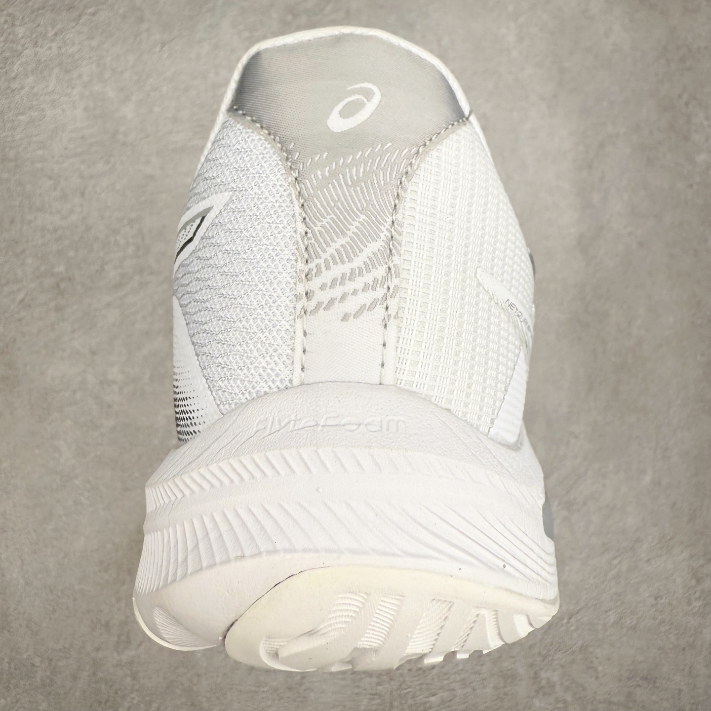 图片[8]-Asics NETBURNER BALLISTIC FF 4 亚瑟士舒适时尚潮流简约减震低帮训练鞋 DYNAWRAP 技术可提升稳定性 FLYTEFOAM 科技打造轻量缓冲组件 FLYTEFOAM Propel 技术鞋垫可提升吸震与回弹效果 TWISSTRUS 技术可提升速度与变向奔跑动作ASICSGRIP 科技可提升在球场上的抓地力 后足 GEL 缓冲科技可提供出色的避震效果AHAR 橡胶可提升耐用性 尺码：35 36 36.5 37 38 38.5 39 40 40.5 41 42 42.5 43 44 45-选品中心