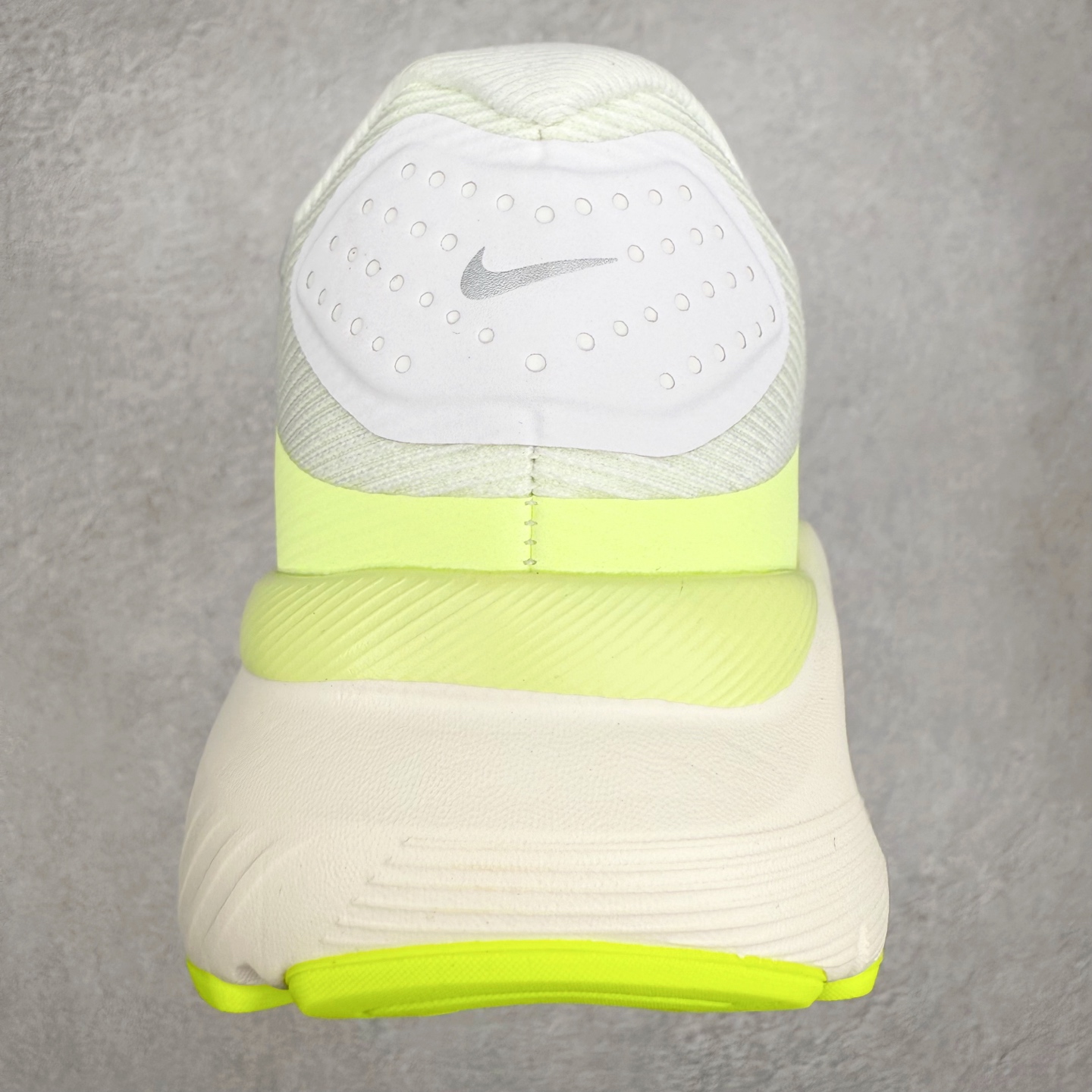 图片[8]-NK Zoom Structure 26 Light Armory 舒适百搭防滑耐磨 低帮 休闲跑步鞋 男女同款 实拍调校N版已经零色差零失真 百分百还原实物色彩所见即所得 不存在货不对板色差等低级问题 选购参考实物拍摄 不混卖不参货 只用心做好货严格选品 承诺混一赔十 尺码：36 36.5 37.5 38 38.5 39 40 40.5 41 42 42.5 43 44 44.5 45-选品中心