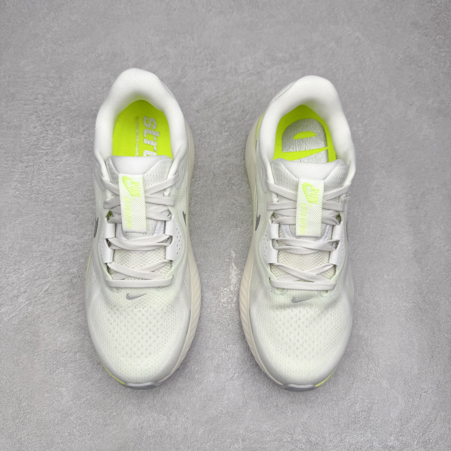 图片[2]-NK Zoom Structure 26 Light Armory 舒适百搭防滑耐磨 低帮 休闲跑步鞋 男女同款 实拍调校N版已经零色差零失真 百分百还原实物色彩所见即所得 不存在货不对板色差等低级问题 选购参考实物拍摄 不混卖不参货 只用心做好货严格选品 承诺混一赔十 尺码：36 36.5 37.5 38 38.5 39 40 40.5 41 42 42.5 43 44 44.5 45-选品中心