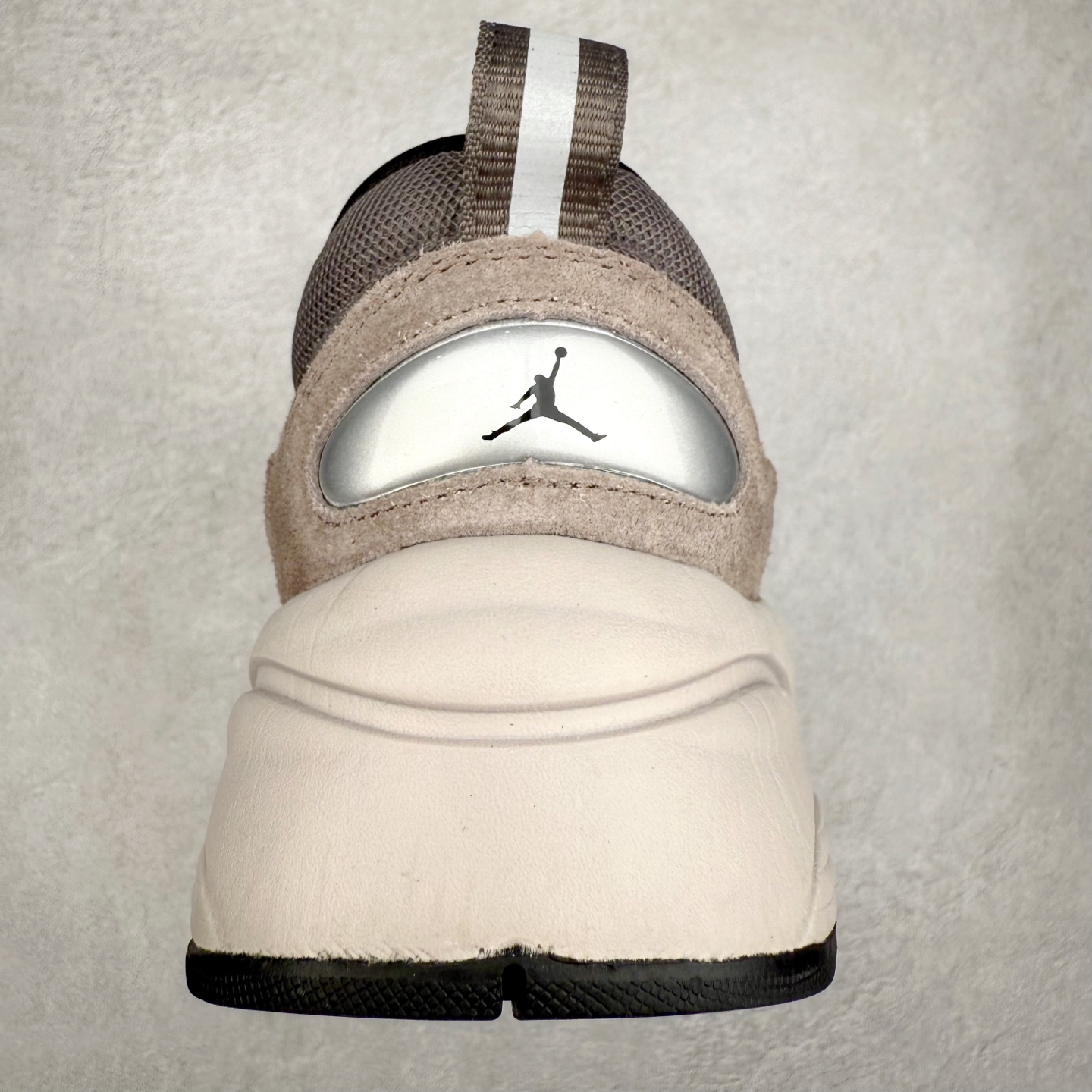 图片[8]-Jordan Trunner O/S AJ经典百搭透气生活休闲鞋 实拍调校N版已经零色差零失真 百分百还原实物色彩所见即所得 不存在货不对板色差等低级问题 选购参考实物拍摄 不混卖不参货 只用心做好货严格选品 承诺混一赔十 尺码：36 36.5 37.5 38 38.5 39 40 40.5 41 42 42.5 43 44 44.5 45-选品中心