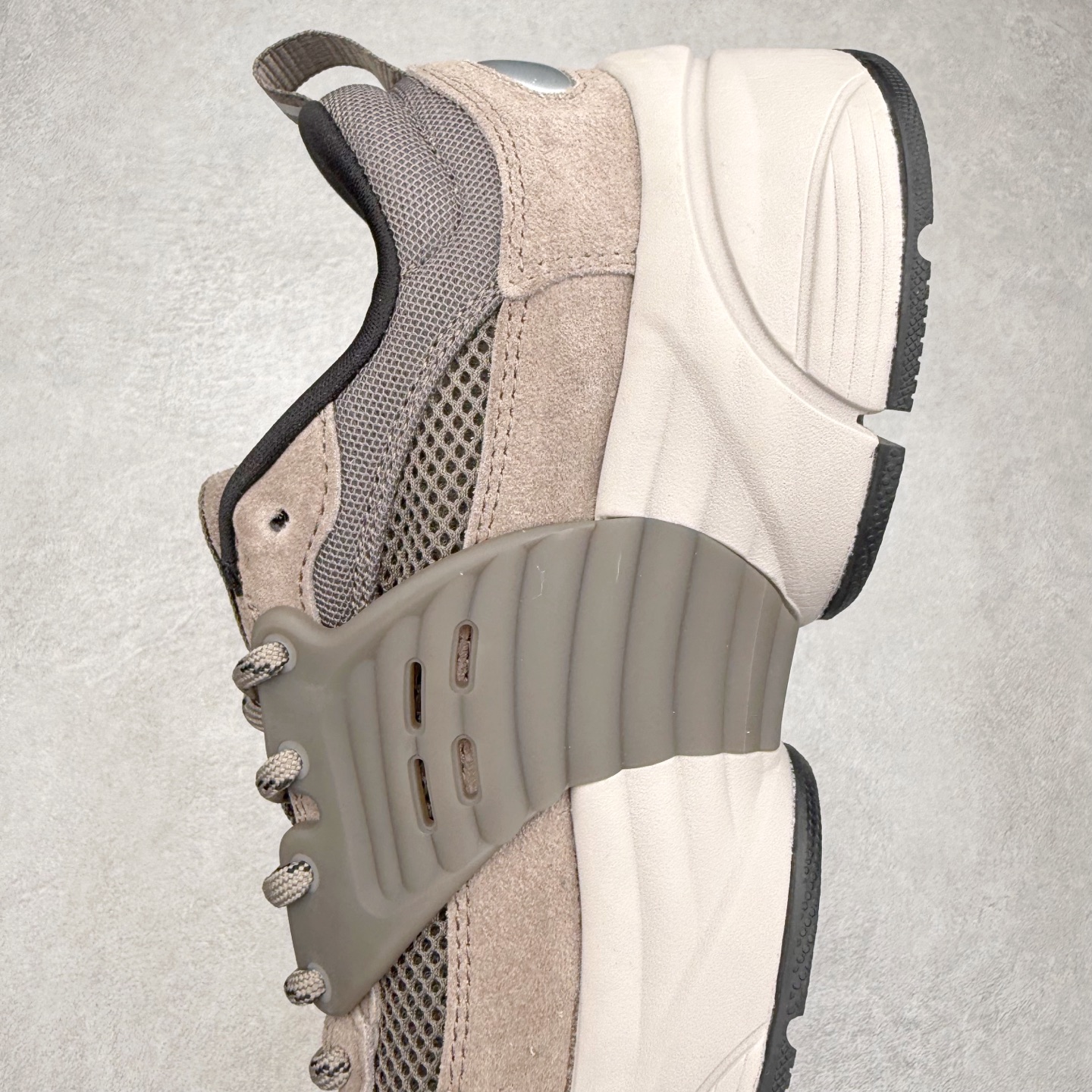 图片[7]-Jordan Trunner O/S AJ经典百搭透气生活休闲鞋 实拍调校N版已经零色差零失真 百分百还原实物色彩所见即所得 不存在货不对板色差等低级问题 选购参考实物拍摄 不混卖不参货 只用心做好货严格选品 承诺混一赔十 尺码：36 36.5 37.5 38 38.5 39 40 40.5 41 42 42.5 43 44 44.5 45-选品中心