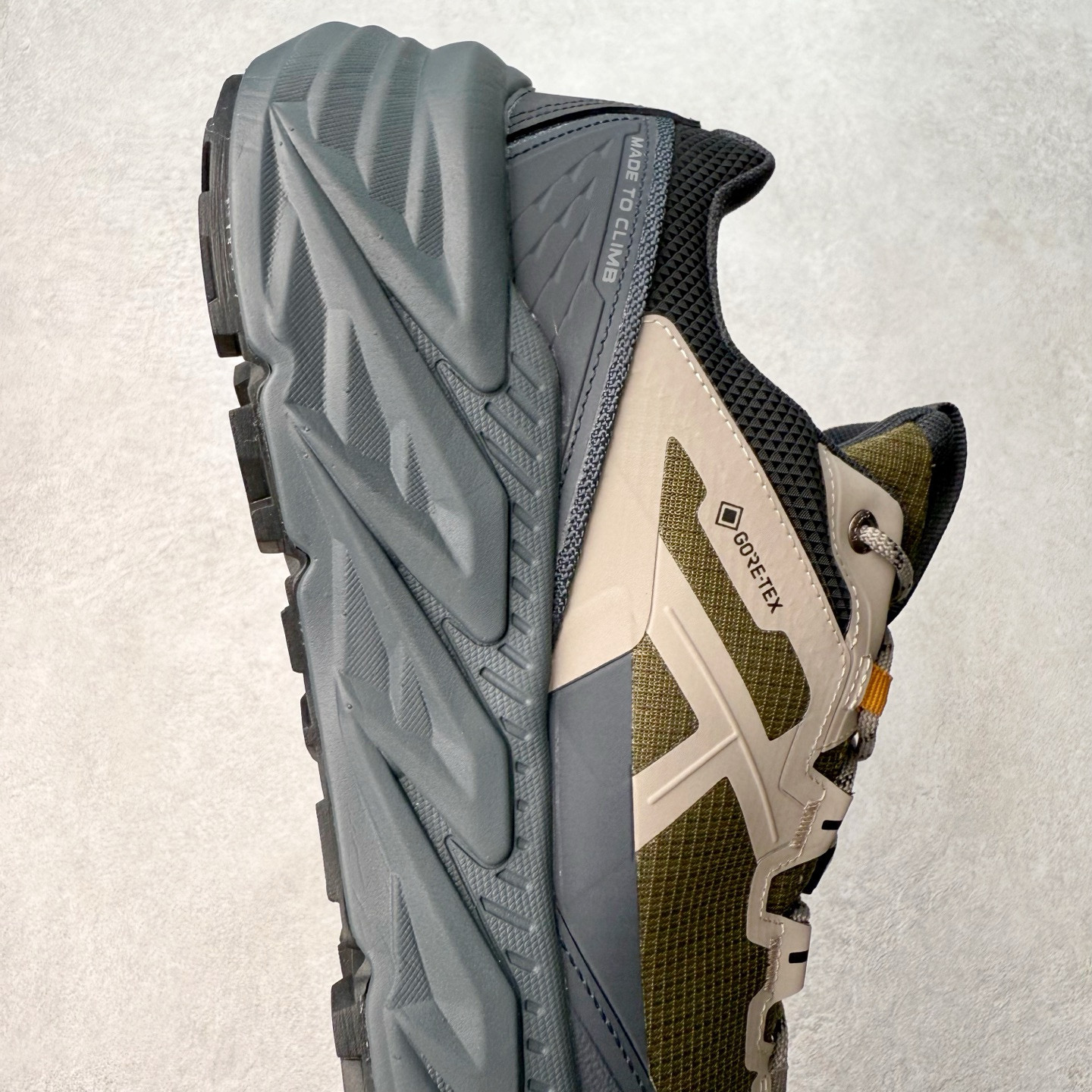 图片[6]-凯乐石 KAILAS 山行2代 GTX 25款舒适缓冲徒步 织物TPU减震防滑透气包裹性轻便低帮超强抓地力越野跑步鞋 KAILAS凯乐石品牌是全球三大全系攀登品牌之一，于2003年创立于中国广州，致力于为有攀登梦想的户外运动员及爱好者，研发制造功能性专业装备，满足他们在极限环境下安全舒适的需求，凯乐石专注于科技面料的开发及专业功能设计，产品线覆盖登山、攀岩、徒步、越野跑山、露营、旅行等多项户外运动，通过运动员的测试反馈，不断进化迭代，产品荣获国内外大奖71座，发明专利21个，更突破性的自主研发攀登器械，打造出中国的攀登硬实力。实拍调校N版已经零色差零失真 百分百还原实物色彩所见即所得 不存在货不对板色差等低级问题 选购参考实物拍摄 不混卖不参货 只用心做好货严格选品 承诺混一赔十 尺码：36 36.5 37.5 38 38.5 39 40 40.5 41 42 42.5 43 44 44.5 45-选品中心