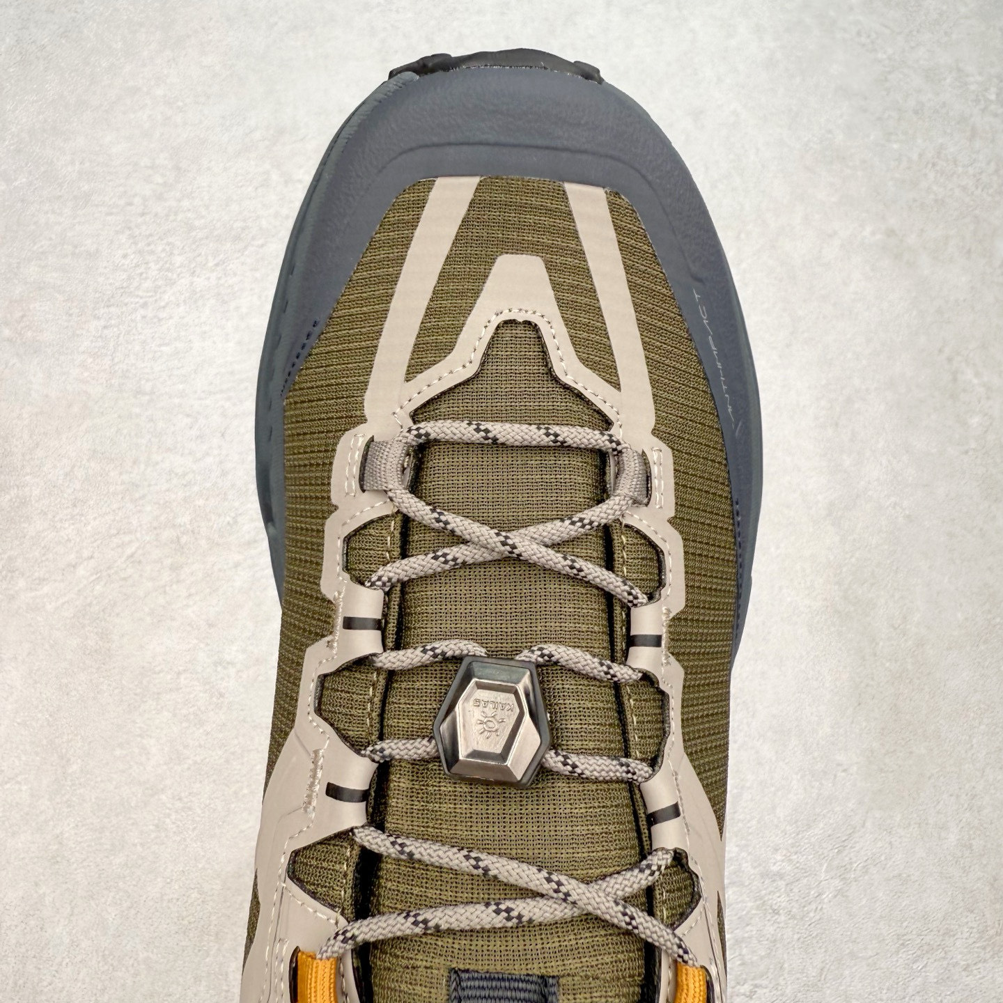 图片[4]-凯乐石 KAILAS 山行2代 GTX 25款舒适缓冲徒步 织物TPU减震防滑透气包裹性轻便低帮超强抓地力越野跑步鞋 KAILAS凯乐石品牌是全球三大全系攀登品牌之一，于2003年创立于中国广州，致力于为有攀登梦想的户外运动员及爱好者，研发制造功能性专业装备，满足他们在极限环境下安全舒适的需求，凯乐石专注于科技面料的开发及专业功能设计，产品线覆盖登山、攀岩、徒步、越野跑山、露营、旅行等多项户外运动，通过运动员的测试反馈，不断进化迭代，产品荣获国内外大奖71座，发明专利21个，更突破性的自主研发攀登器械，打造出中国的攀登硬实力。实拍调校N版已经零色差零失真 百分百还原实物色彩所见即所得 不存在货不对板色差等低级问题 选购参考实物拍摄 不混卖不参货 只用心做好货严格选品 承诺混一赔十 尺码：36 36.5 37.5 38 38.5 39 40 40.5 41 42 42.5 43 44 44.5 45-选品中心