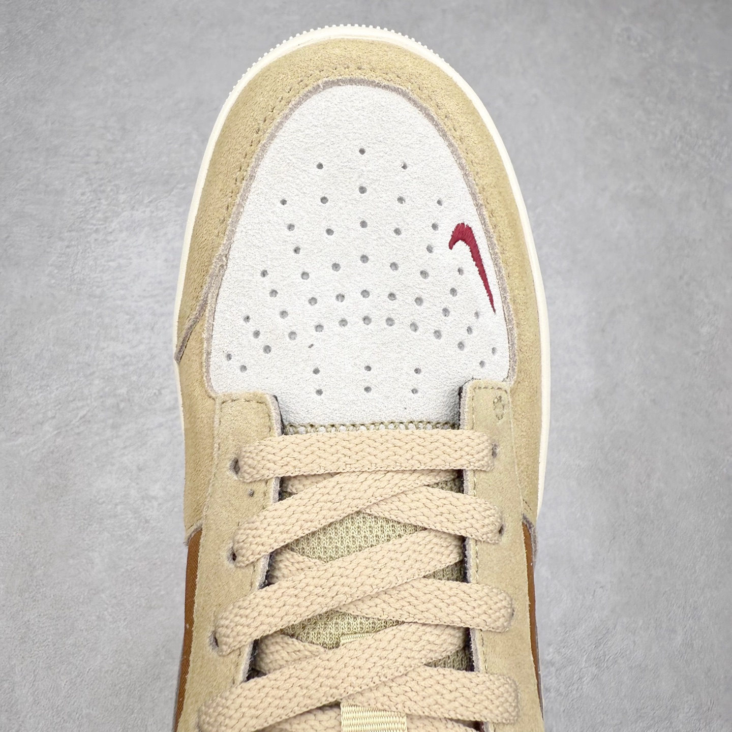 图片[4]-NK SB Force 58 空军58系列低帮休闲运动滑板板鞋 DV5477-202 鞋面由帆布和麂皮拼接 层次感丰富 搭配硫化外底 耐磨耐穿 鞋舌及中底后跟处饰有SB Logo 表明鞋款身份 采用包边设计 经久耐穿 硫化结构则有效提升灵活性 穿上这款全新推出的创意力作 助你耀动街头 尺码：36 36.5 37.5 38 38.5 39 40 40.5 41 42 42.5 43 44 45-选品中心