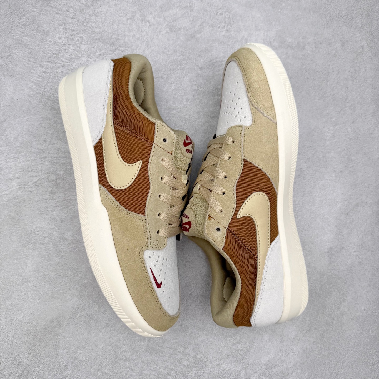 图片[3]-NK SB Force 58 空军58系列低帮休闲运动滑板板鞋 DV5477-202 鞋面由帆布和麂皮拼接 层次感丰富 搭配硫化外底 耐磨耐穿 鞋舌及中底后跟处饰有SB Logo 表明鞋款身份 采用包边设计 经久耐穿 硫化结构则有效提升灵活性 穿上这款全新推出的创意力作 助你耀动街头 尺码：36 36.5 37.5 38 38.5 39 40 40.5 41 42 42.5 43 44 45-选品中心