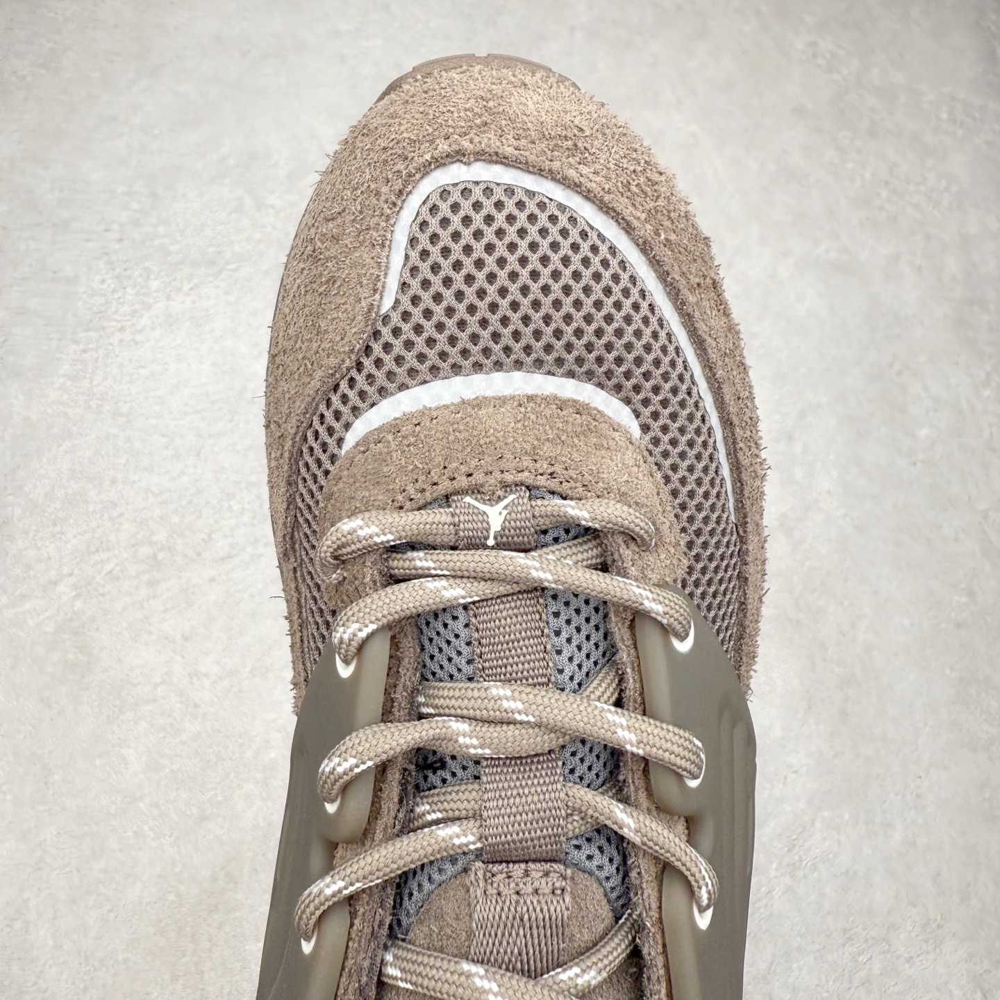 图片[4]-Jordan Trunner O/S AJ经典百搭透气生活休闲鞋 实拍调校N版已经零色差零失真 百分百还原实物色彩所见即所得 不存在货不对板色差等低级问题 选购参考实物拍摄 不混卖不参货 只用心做好货严格选品 承诺混一赔十 尺码：36 36.5 37.5 38 38.5 39 40 40.5 41 42 42.5 43 44 44.5 45-选品中心